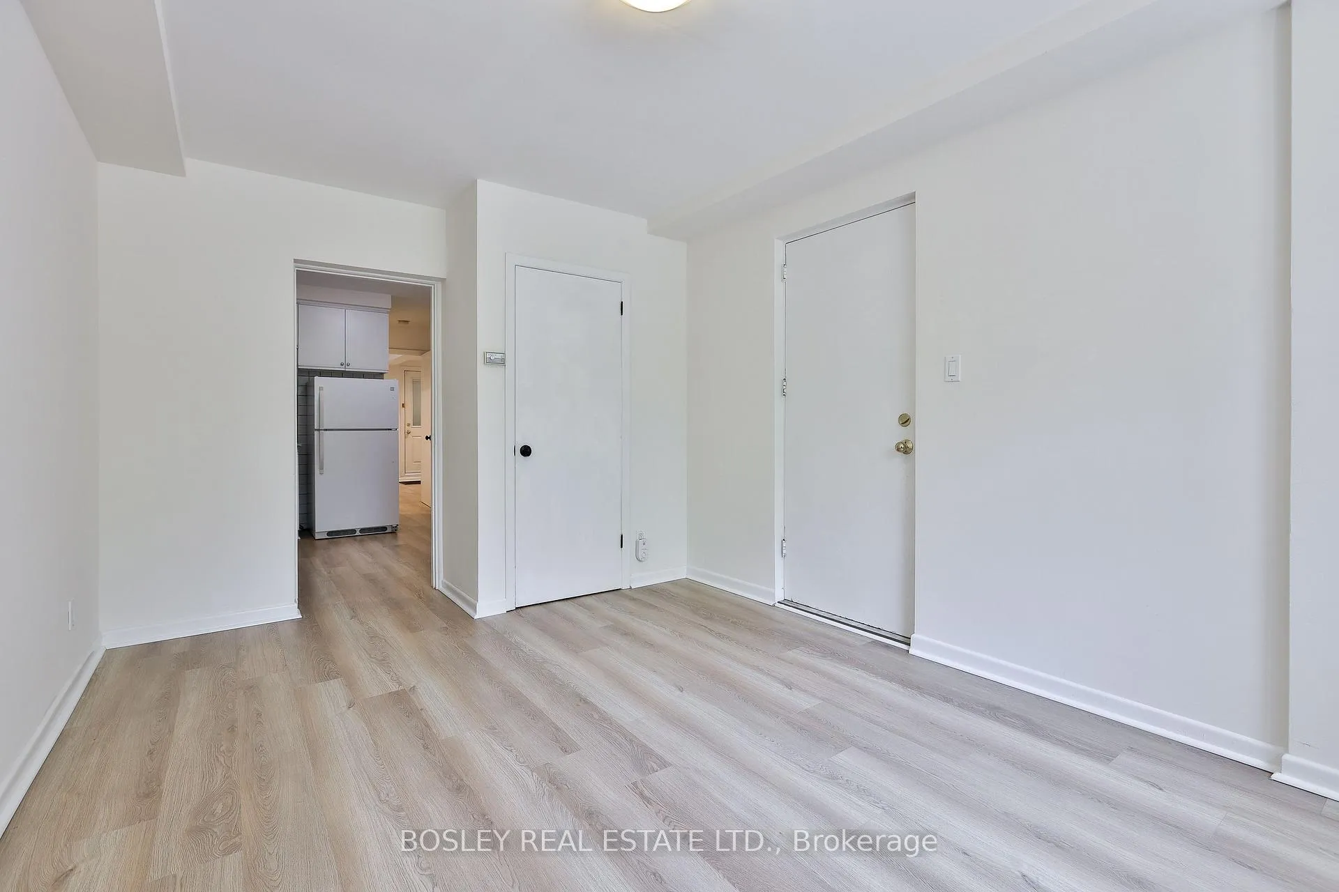 Photo 16 of Unit Lower, 144 Evelyn Avenue, Toronto, High Park North — HOMEH