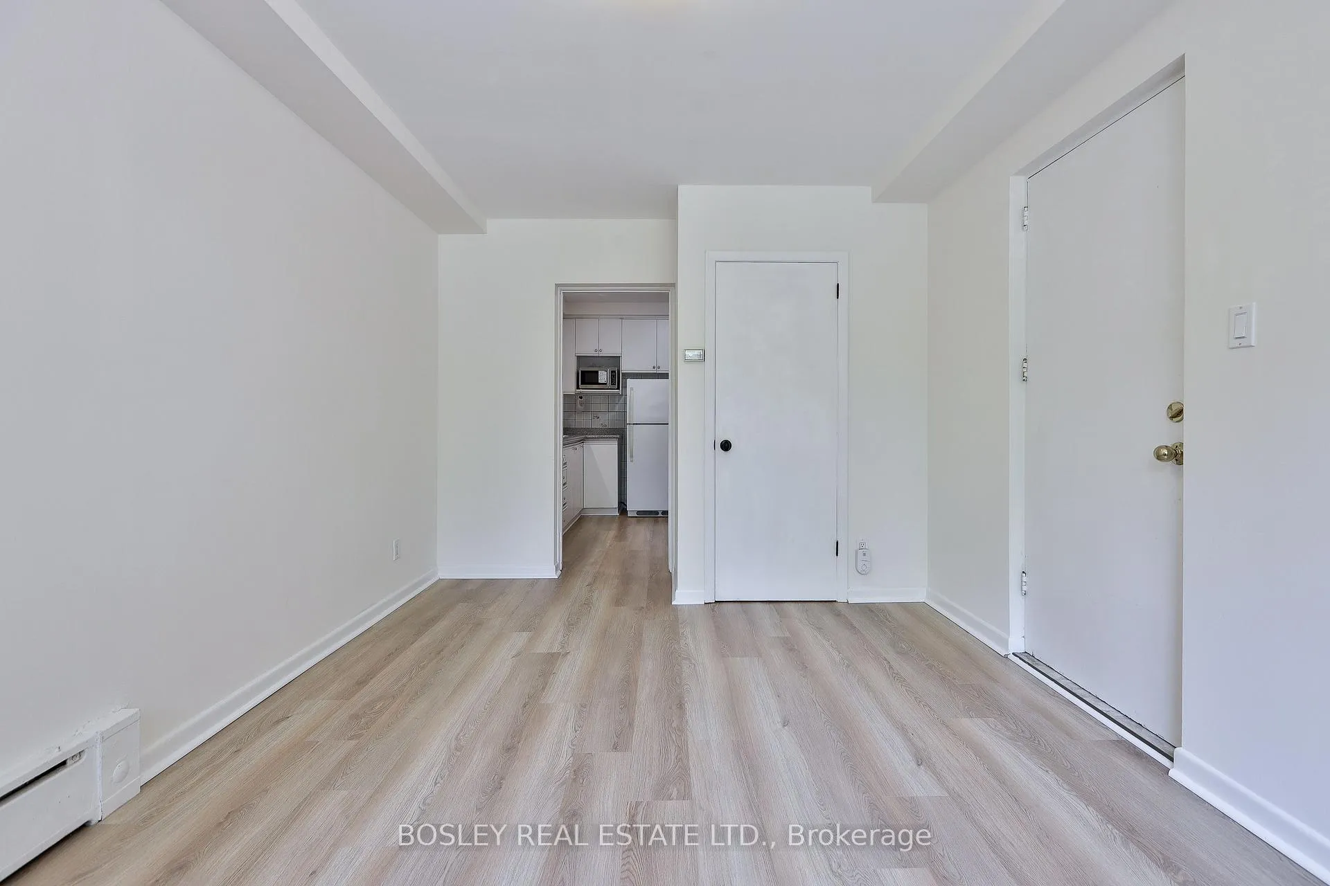 Photo 20 of Unit Lower, 144 Evelyn Avenue, Toronto, High Park North — HOMEH
