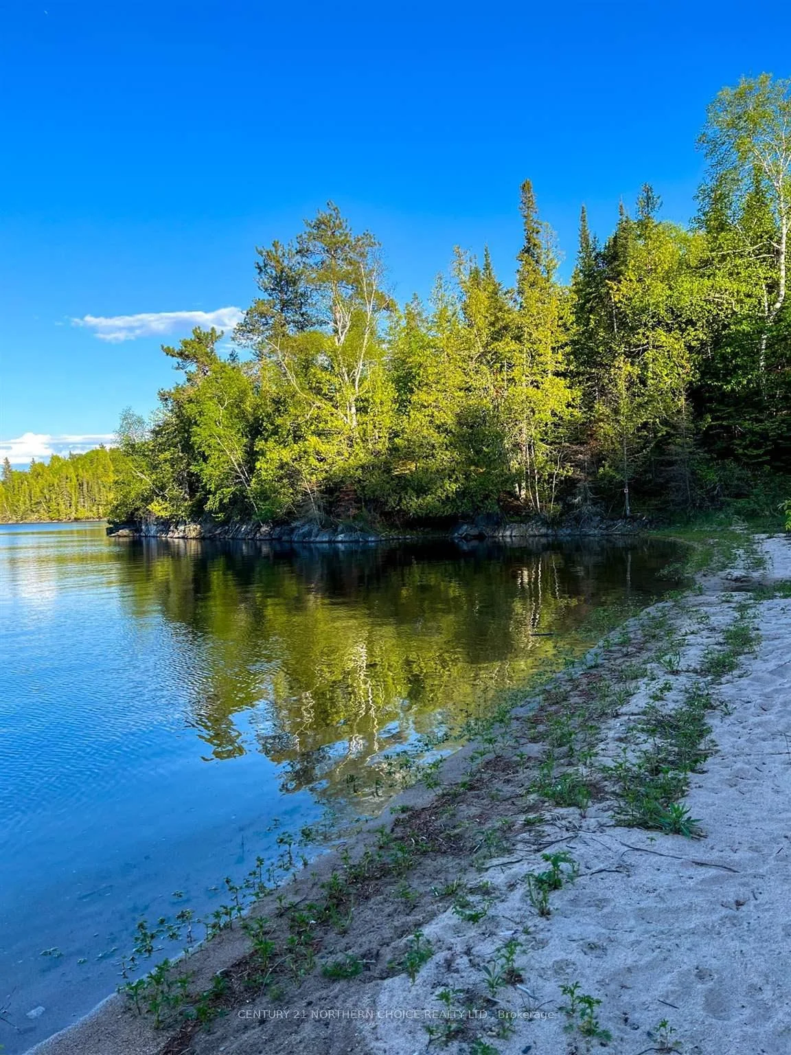 Photo 2 of 11 Hay Island E, Kenora, Keewatin — HOMEH