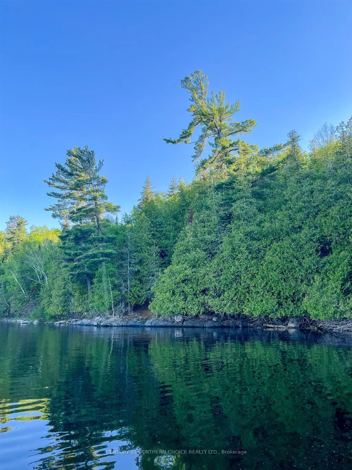 Photo 10 of 11 Hay Island E, Kenora, Keewatin — HOMEH