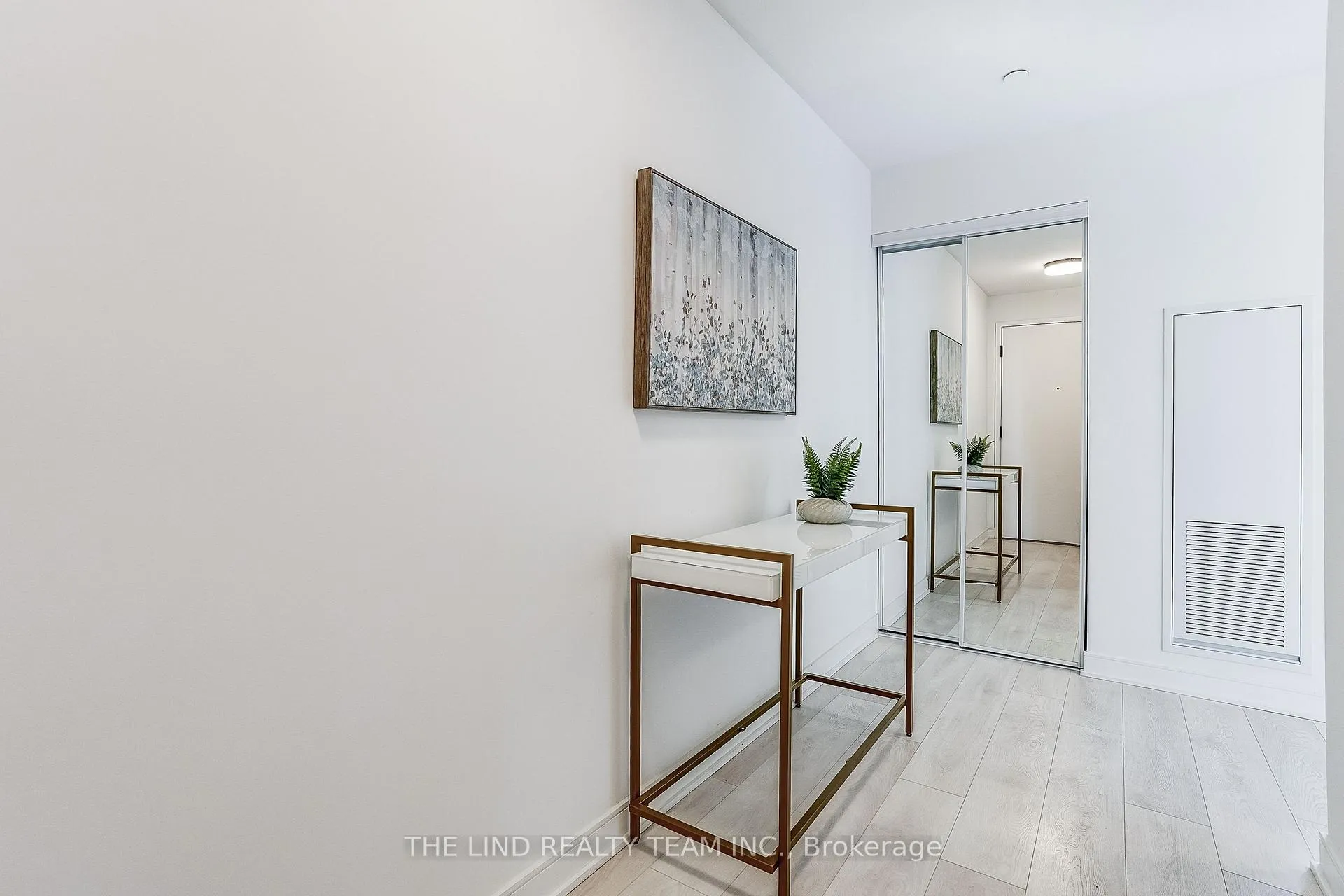 Photo 7 of Unit 27, 35 Rolling Mills Road, Toronto, Waterfront Communities — HOMEH