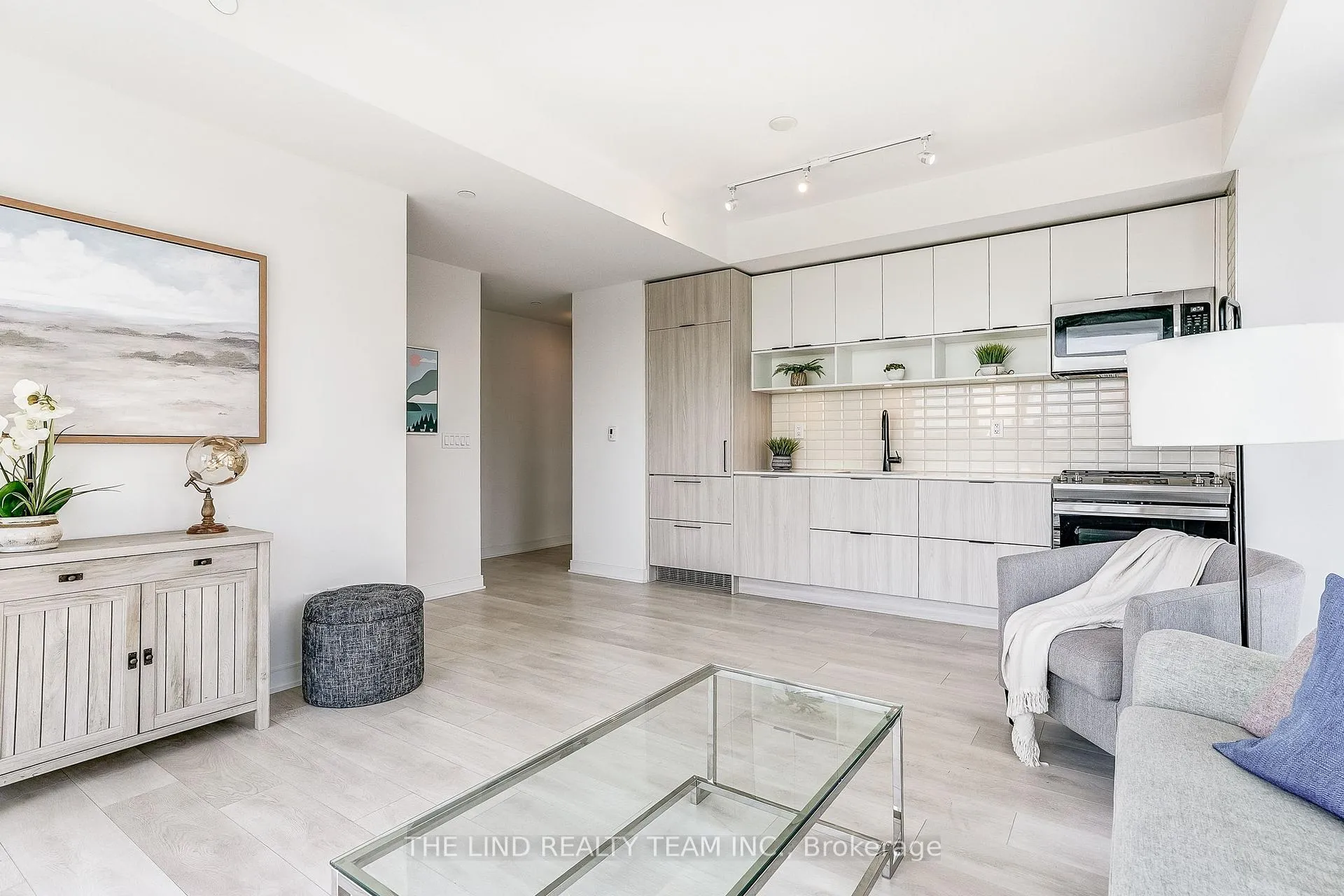 Photo 10 of Unit 27, 35 Rolling Mills Road, Toronto, Waterfront Communities — HOMEH