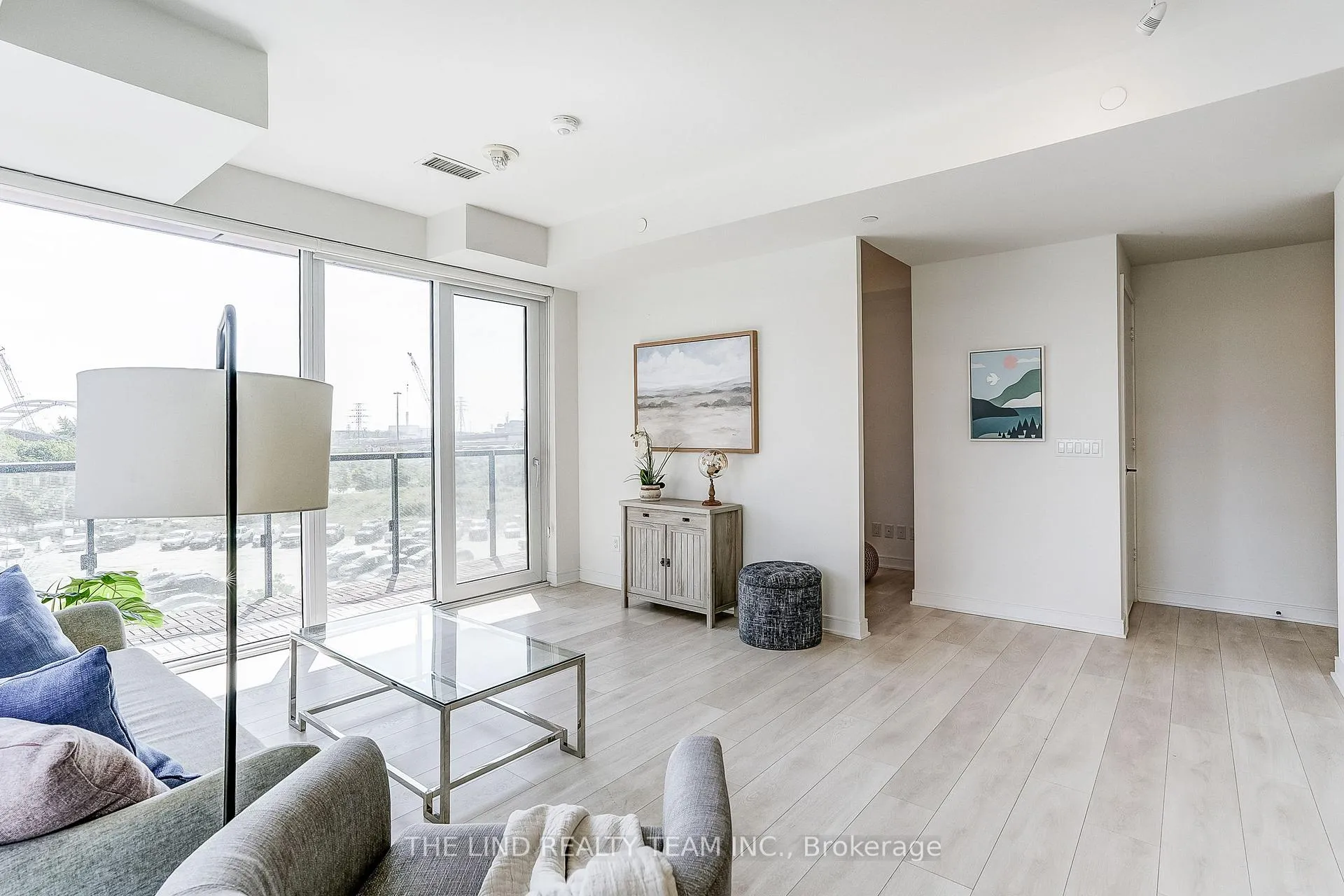 Photo 11 of Unit 27, 35 Rolling Mills Road, Toronto, Waterfront Communities — HOMEH