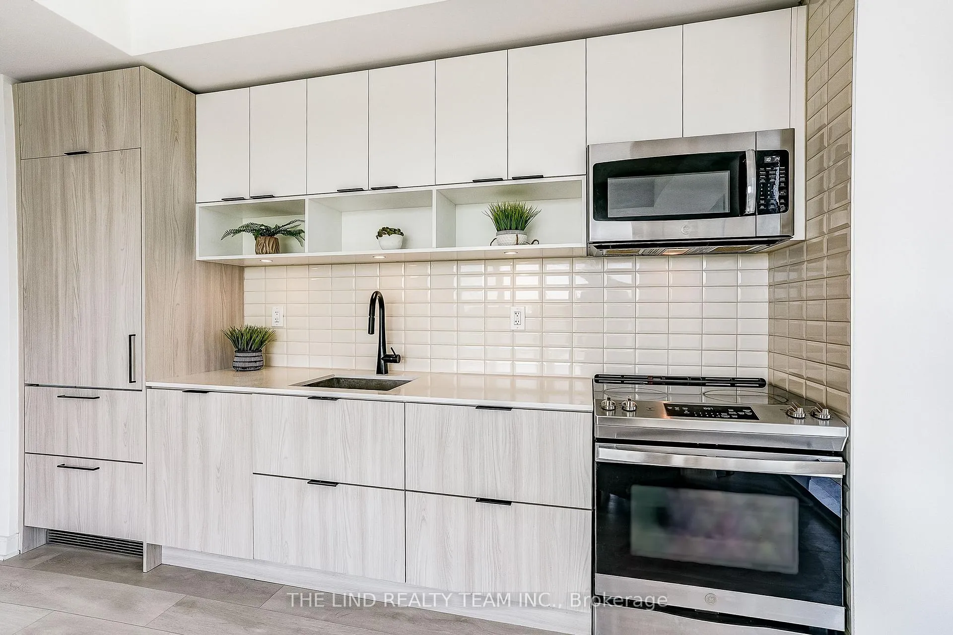 Photo 14 of Unit 27, 35 Rolling Mills Road, Toronto, Waterfront Communities — HOMEH