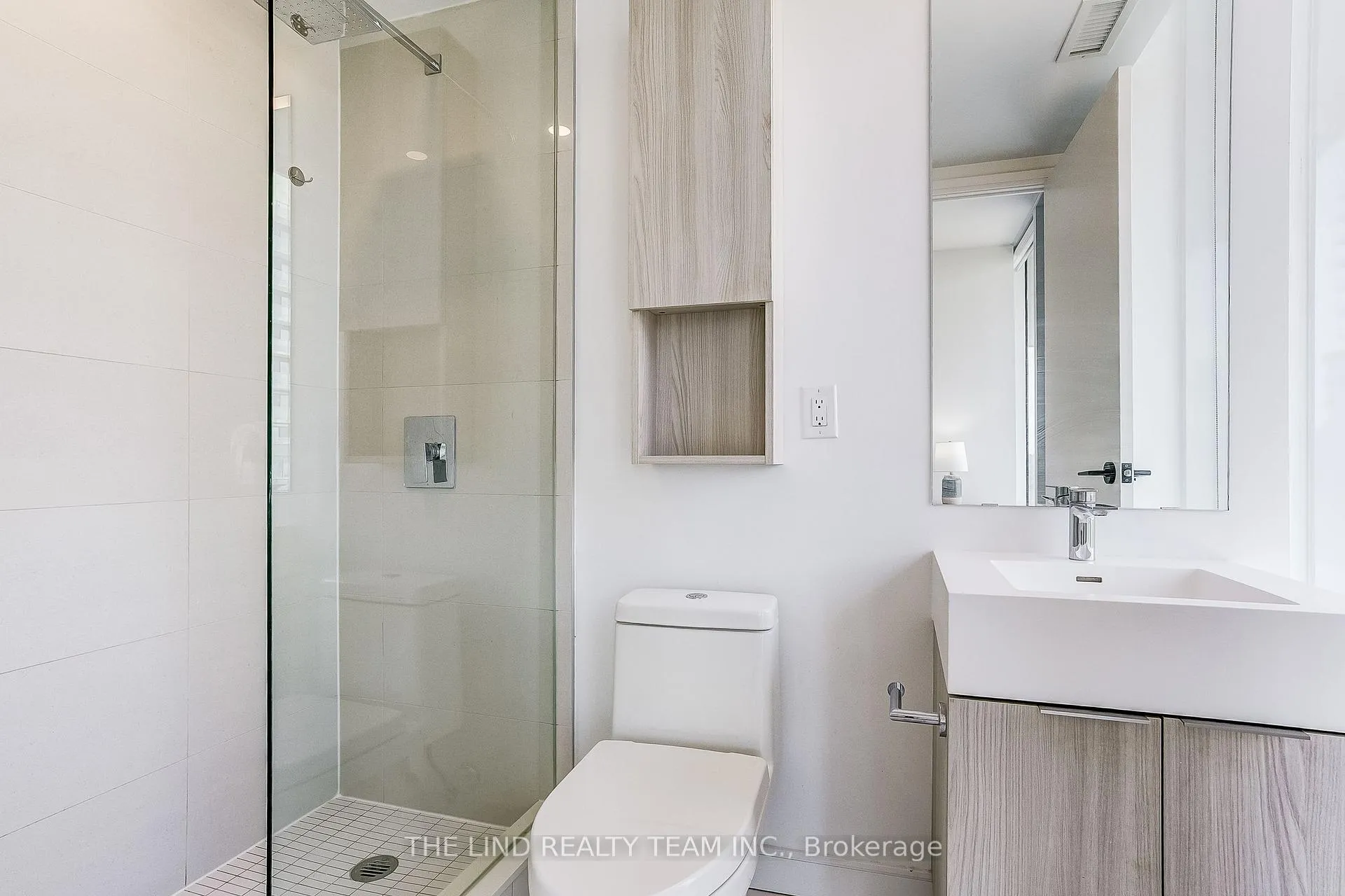 Photo 19 of Unit 27, 35 Rolling Mills Road, Toronto, Waterfront Communities — HOMEH