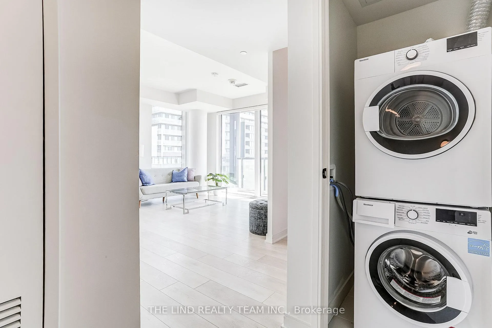 Photo 23 of Unit 27, 35 Rolling Mills Road, Toronto, Waterfront Communities — HOMEH