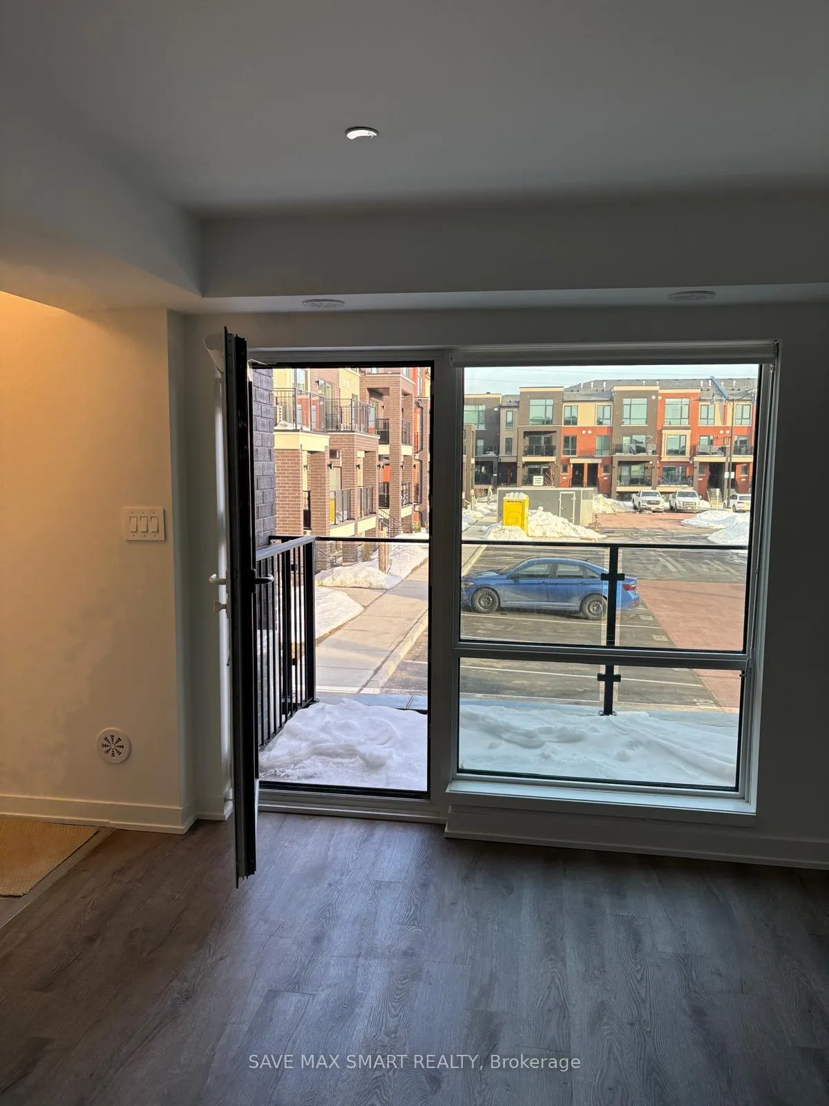 Photo 6 of 55 Romilly Avenue, Brampton, Northwest Brampton — HOMEH