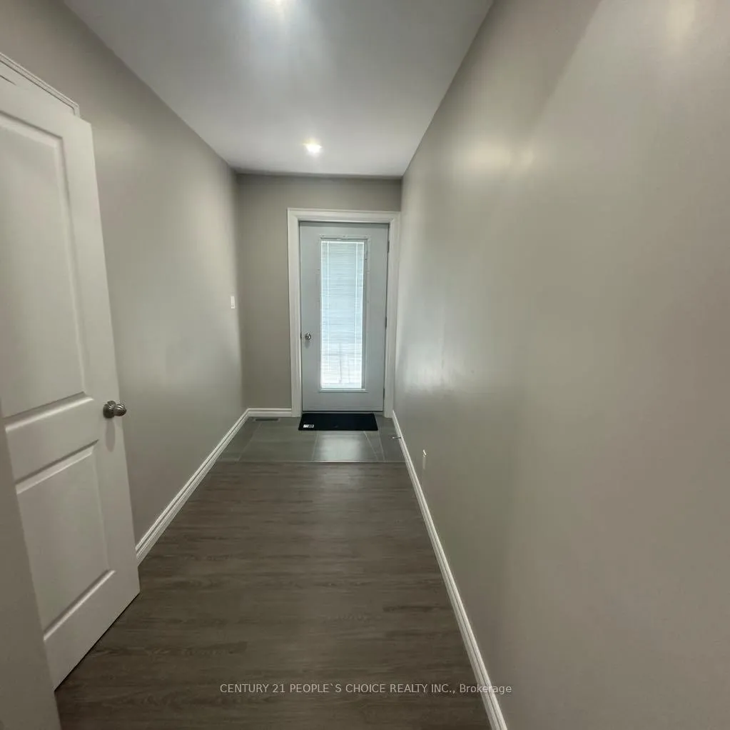 Photo 2 of Unit Unit 2, 199 Avondale Boulevard, Brampton, Avondale — HOMEH