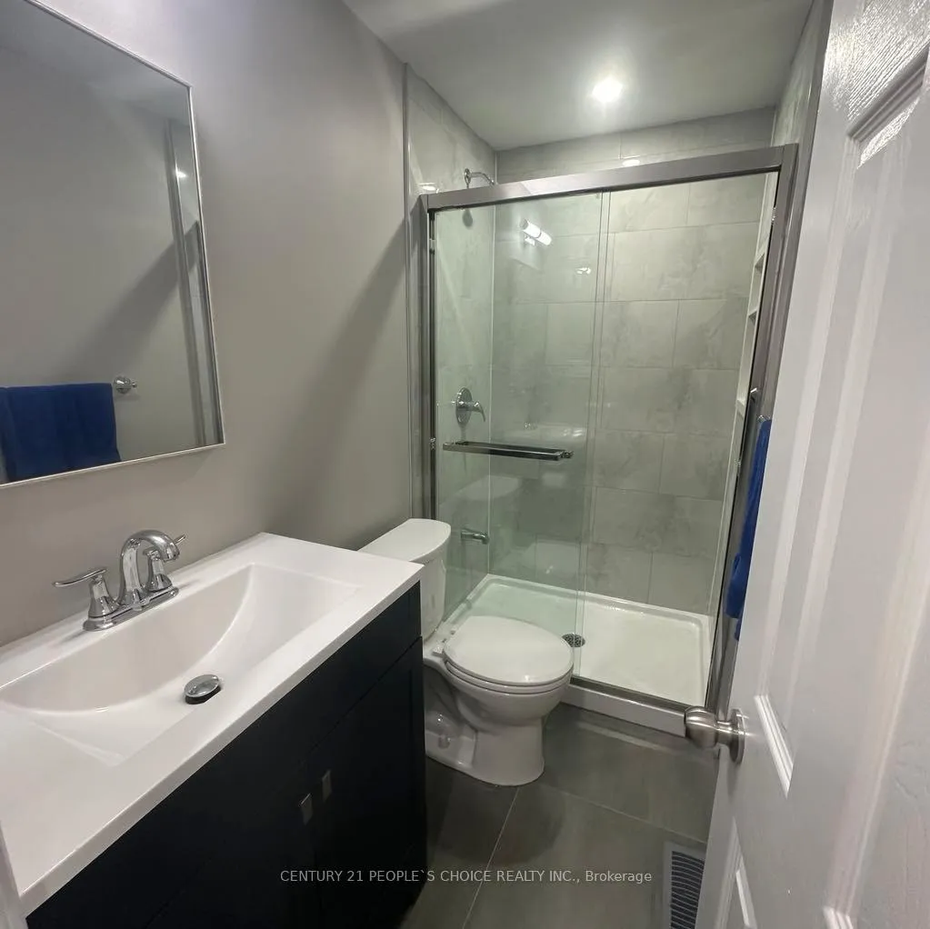 Photo 13 of Unit Unit 2, 199 Avondale Boulevard, Brampton, Avondale — HOMEH