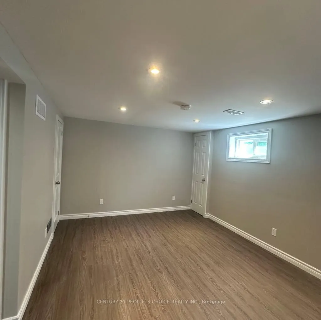 Photo 17 of Unit Unit 2, 199 Avondale Boulevard, Brampton, Avondale — HOMEH