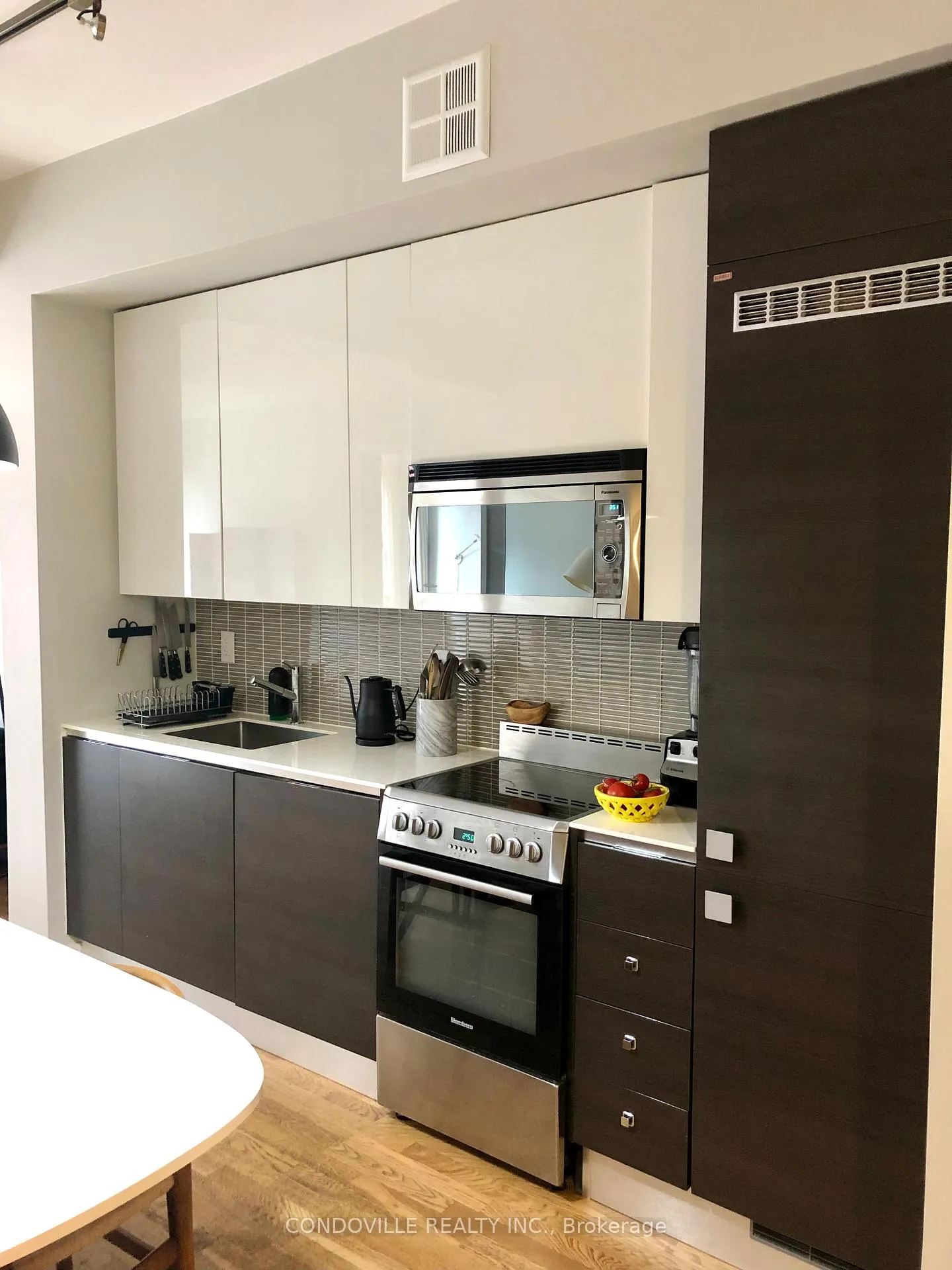 Front of Unit 407, 8 Dovercourt Road