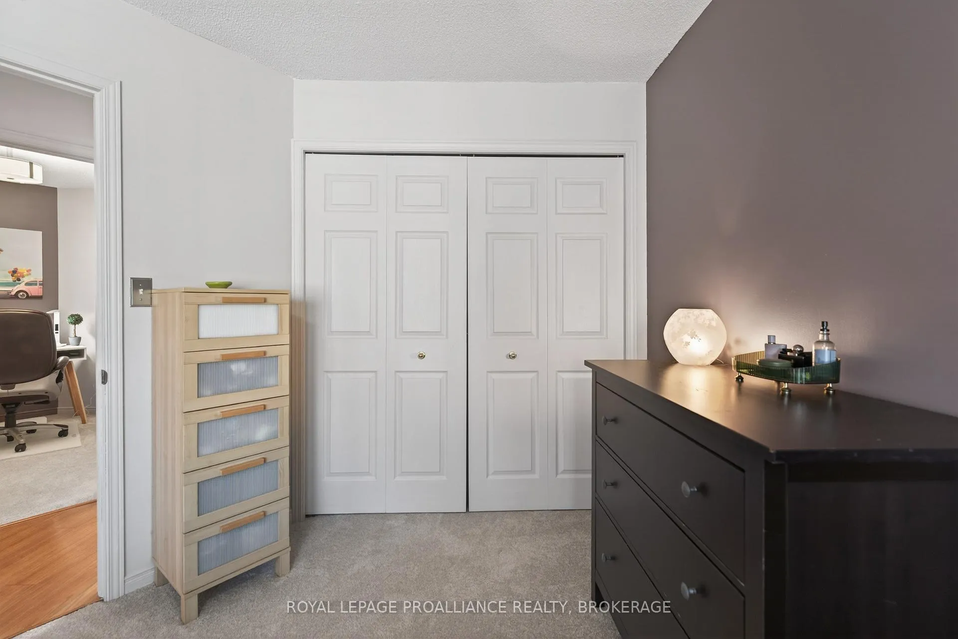 Photo 20 of 1402 Thornwood Crescent, Kingston, City Northwest — HOMEH