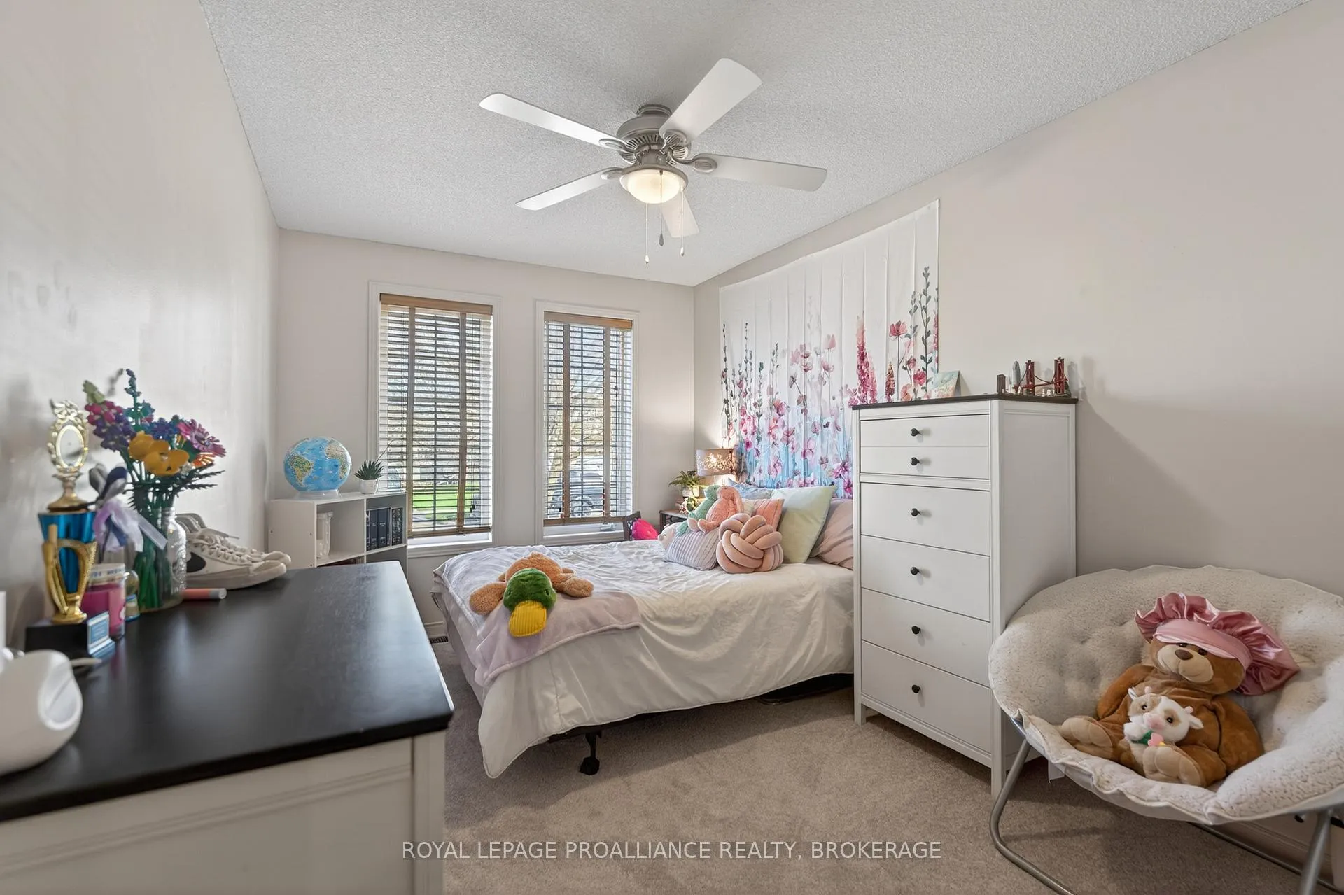 Photo 21 of 1402 Thornwood Crescent, Kingston, City Northwest — HOMEH