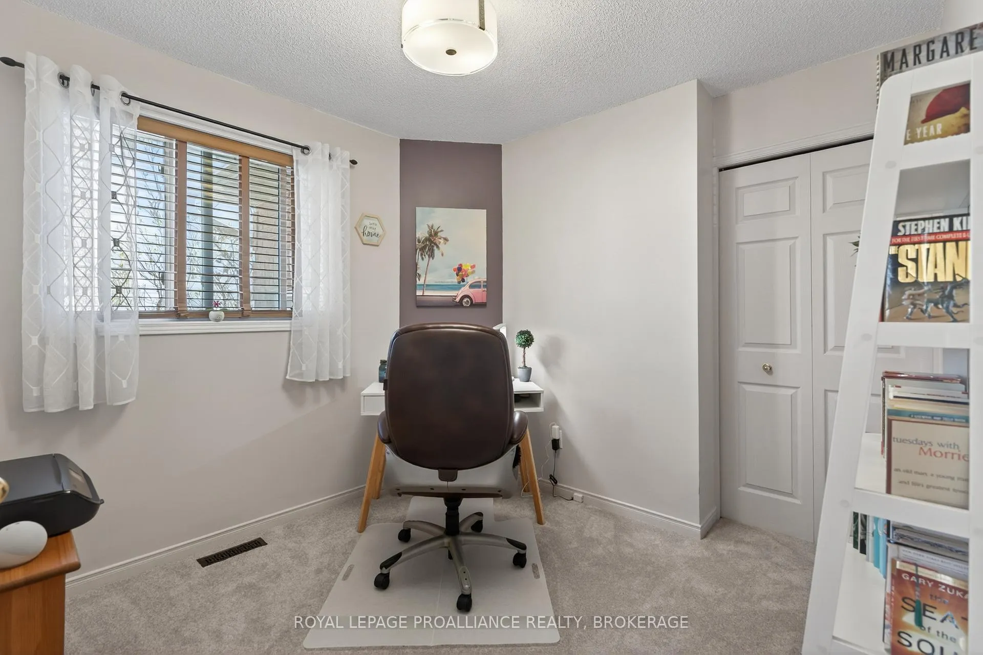 Photo 24 of 1402 Thornwood Crescent, Kingston, City Northwest — HOMEH