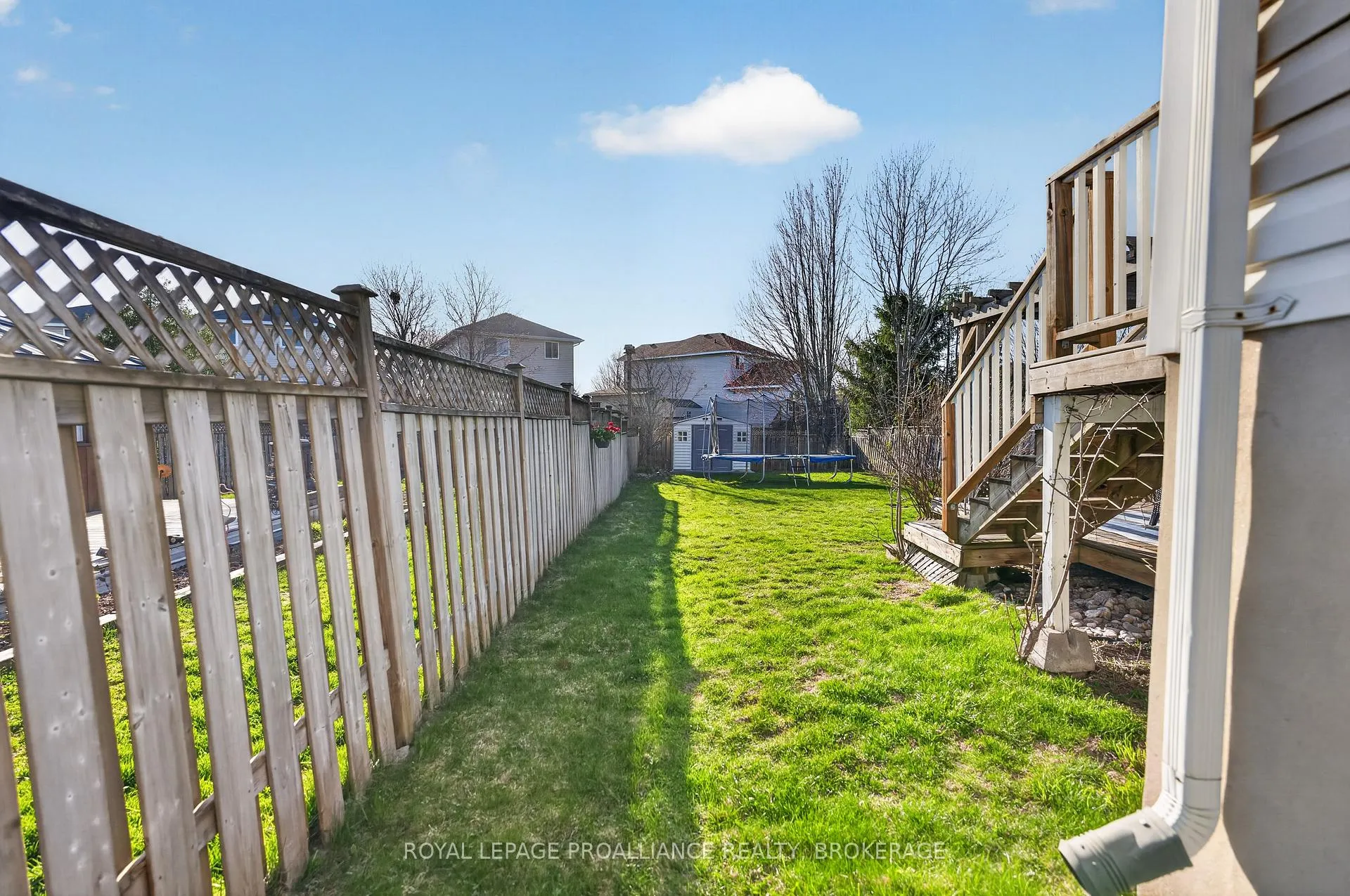 Photo 39 of 1402 Thornwood Crescent, Kingston, City Northwest — HOMEH