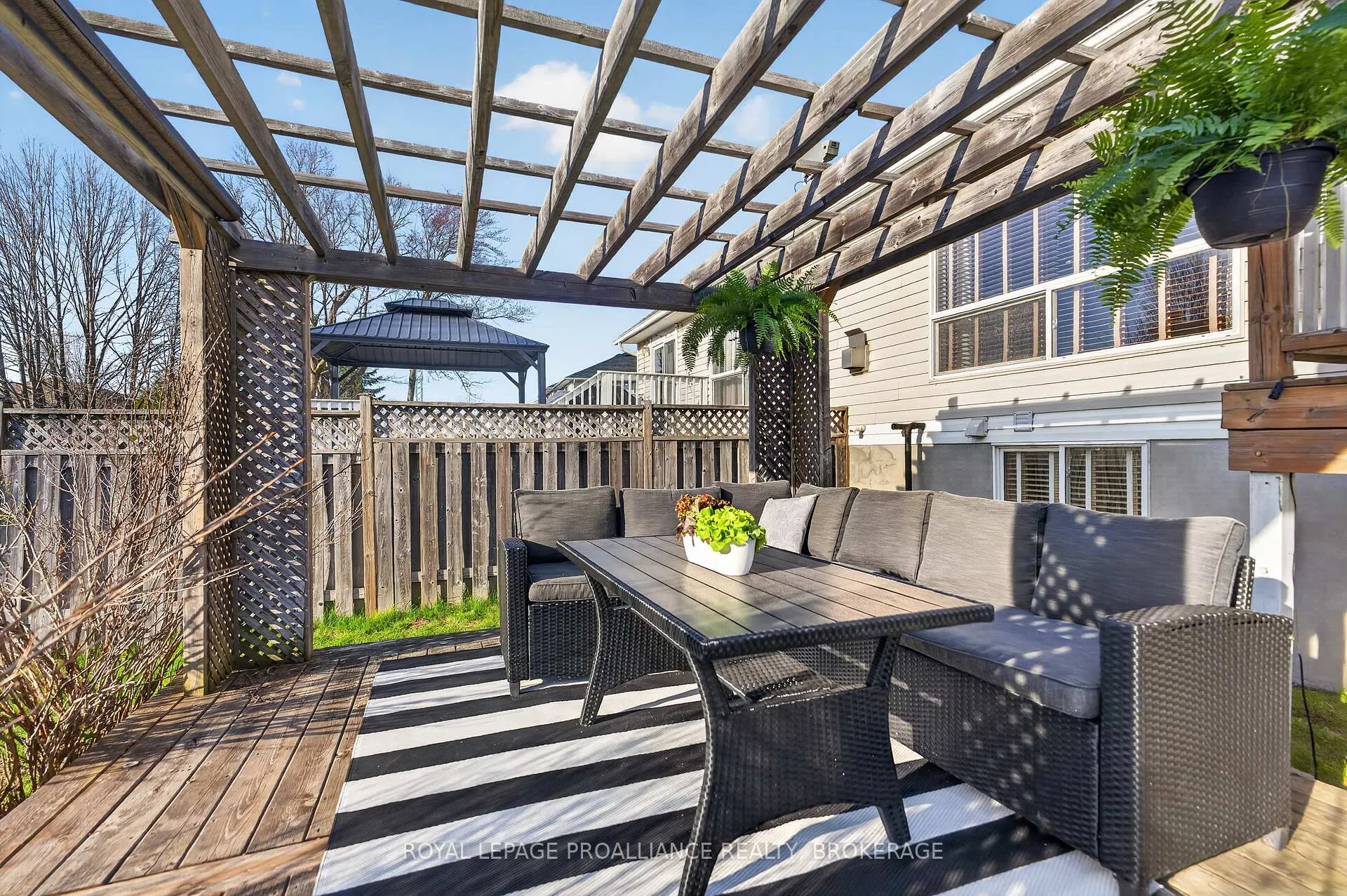 Photo 43 of 1402 Thornwood Crescent, Kingston, City Northwest — HOMEH