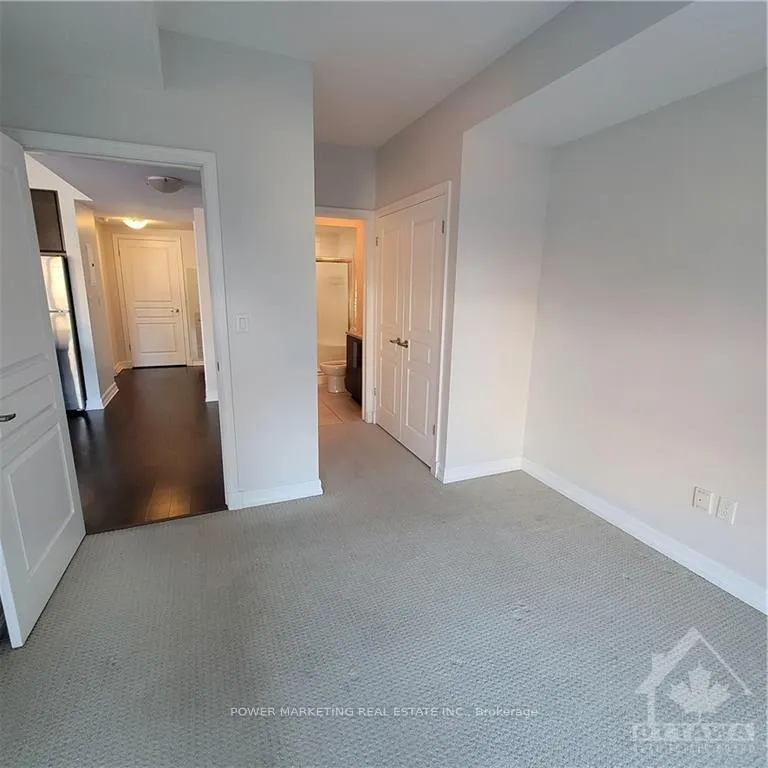 Photo 4 of Unit 216, 238 Besserer Street, Ottawa, Sandy Hill — HOMEH