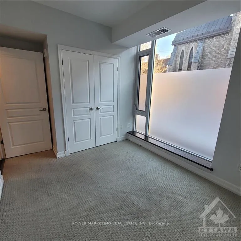 Photo 5 of Unit 216, 238 Besserer Street, Ottawa, Sandy Hill — HOMEH