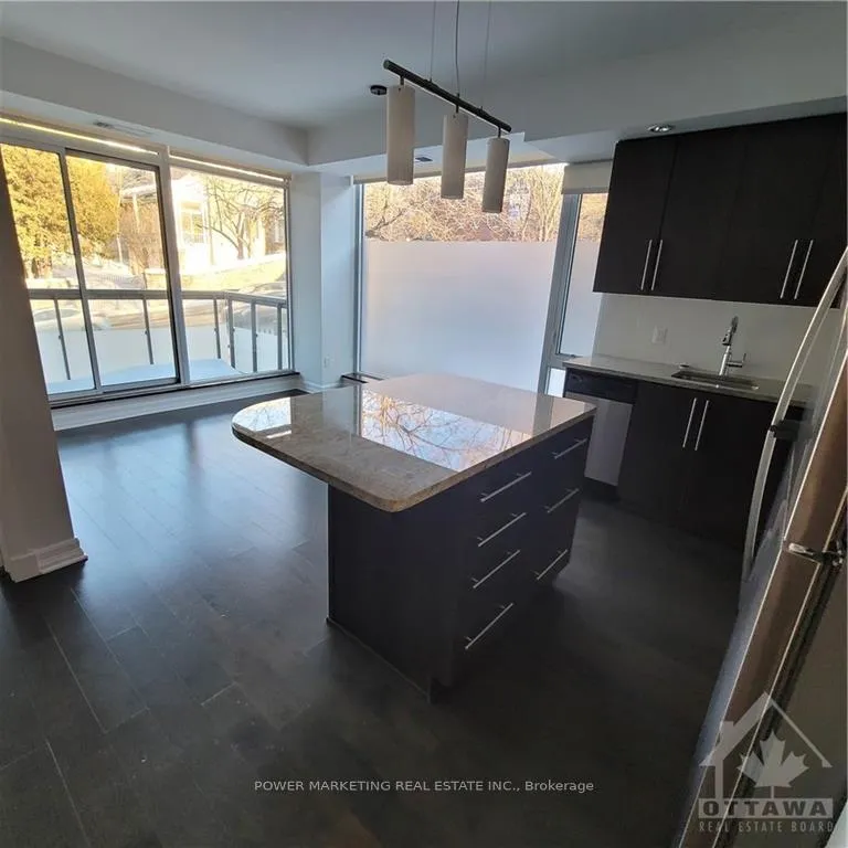 Photo 11 of Unit 216, 238 Besserer Street, Ottawa, Sandy Hill — HOMEH