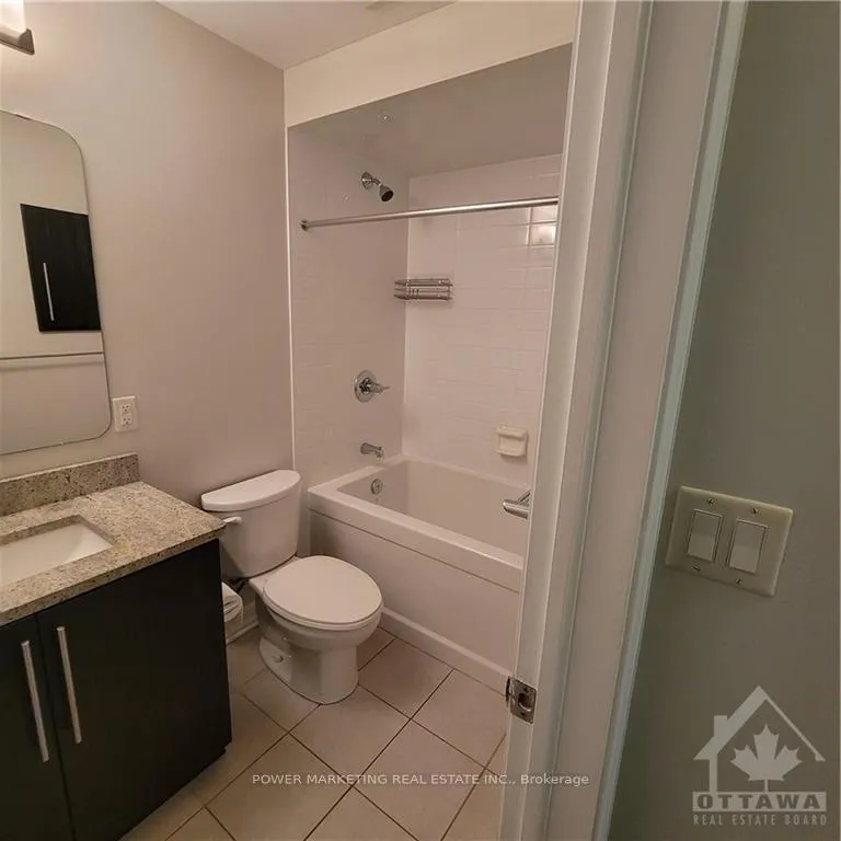 Photo 12 of Unit 216, 238 Besserer Street, Ottawa, Sandy Hill — HOMEH