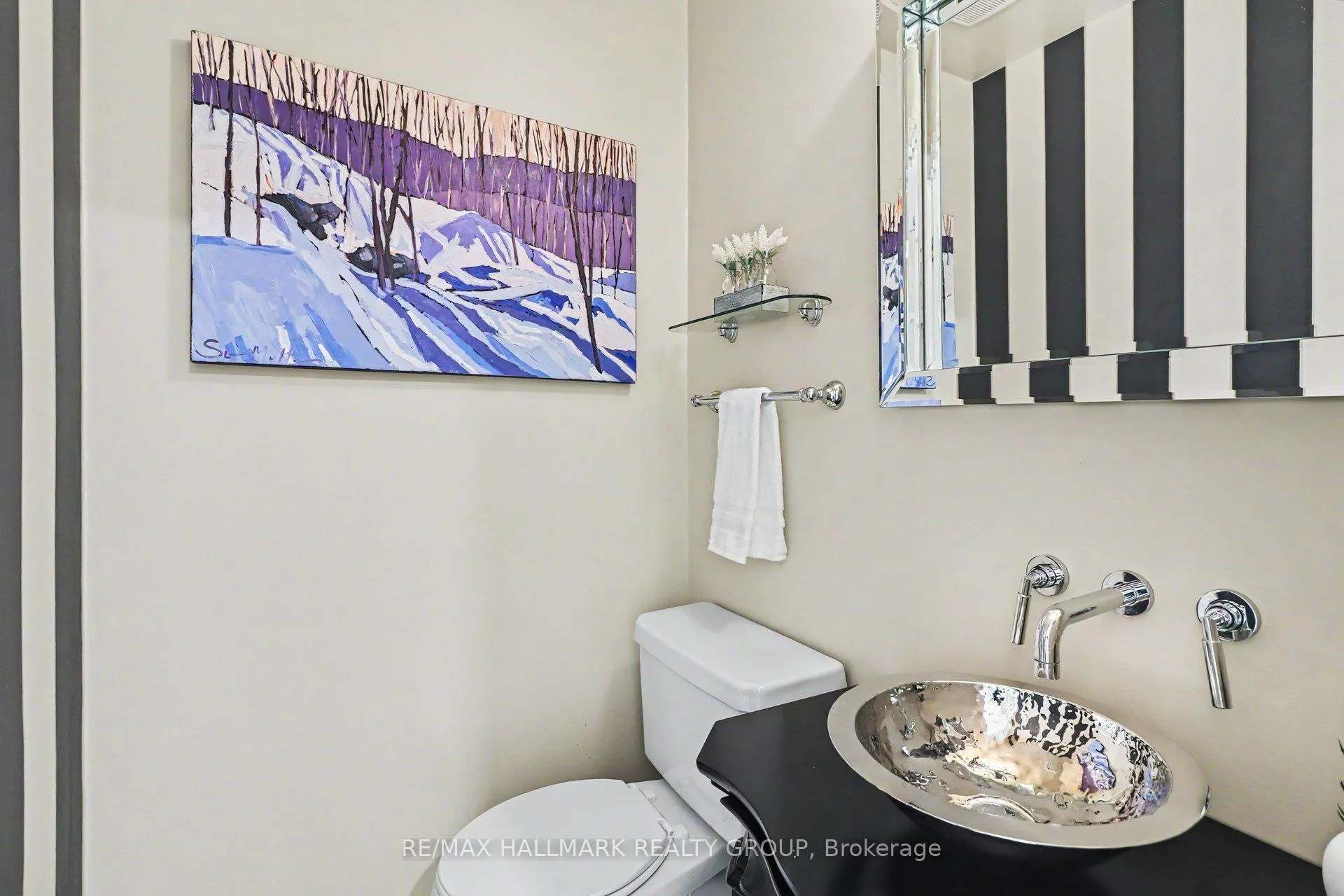 Photo 13 of Unit 15, 174 Dufferin Road, Ottawa, Lindenlea — HOMEH