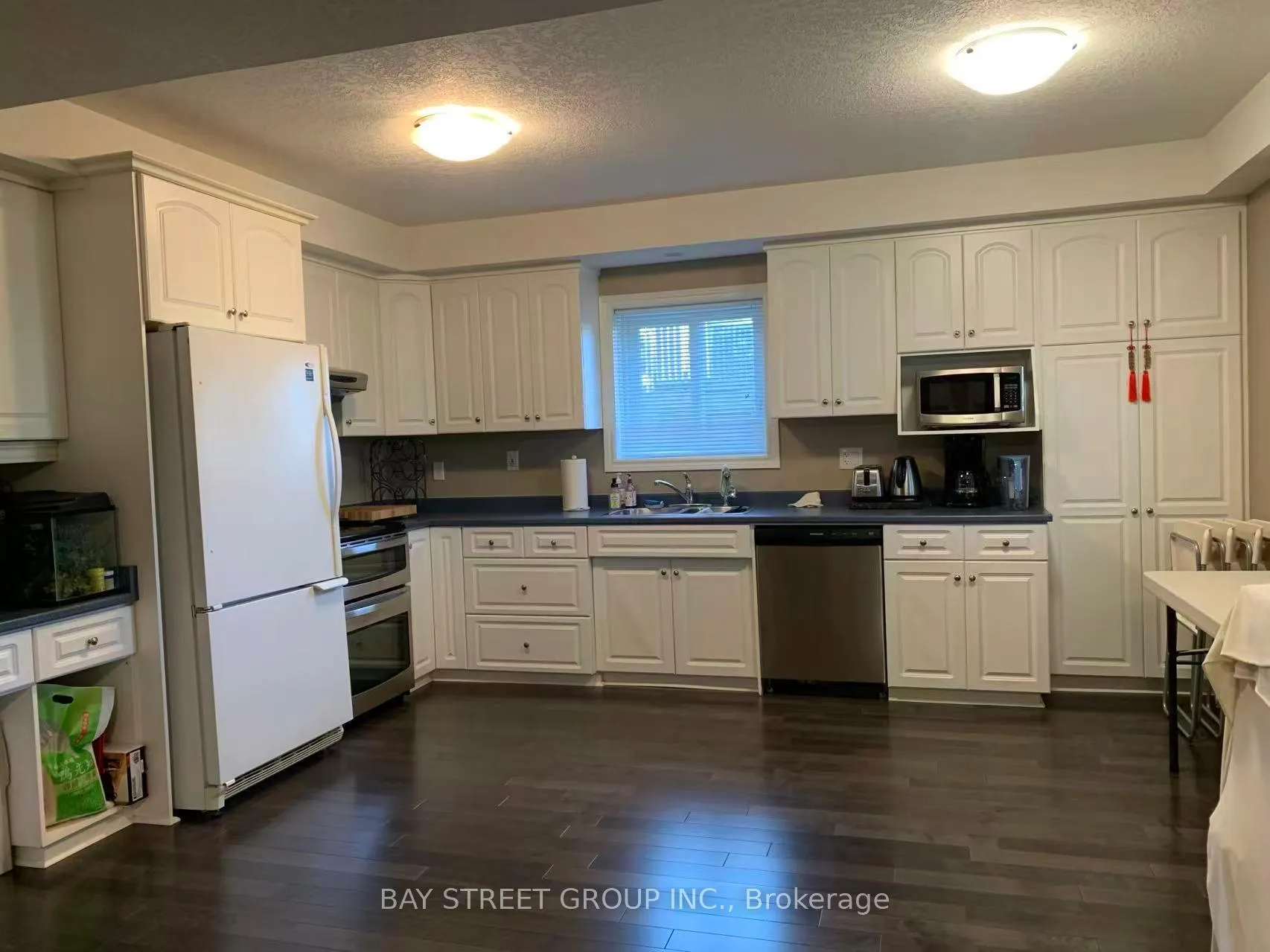 Photo 7 of 578 Springwater Drive W, Waterloo — HOMEH