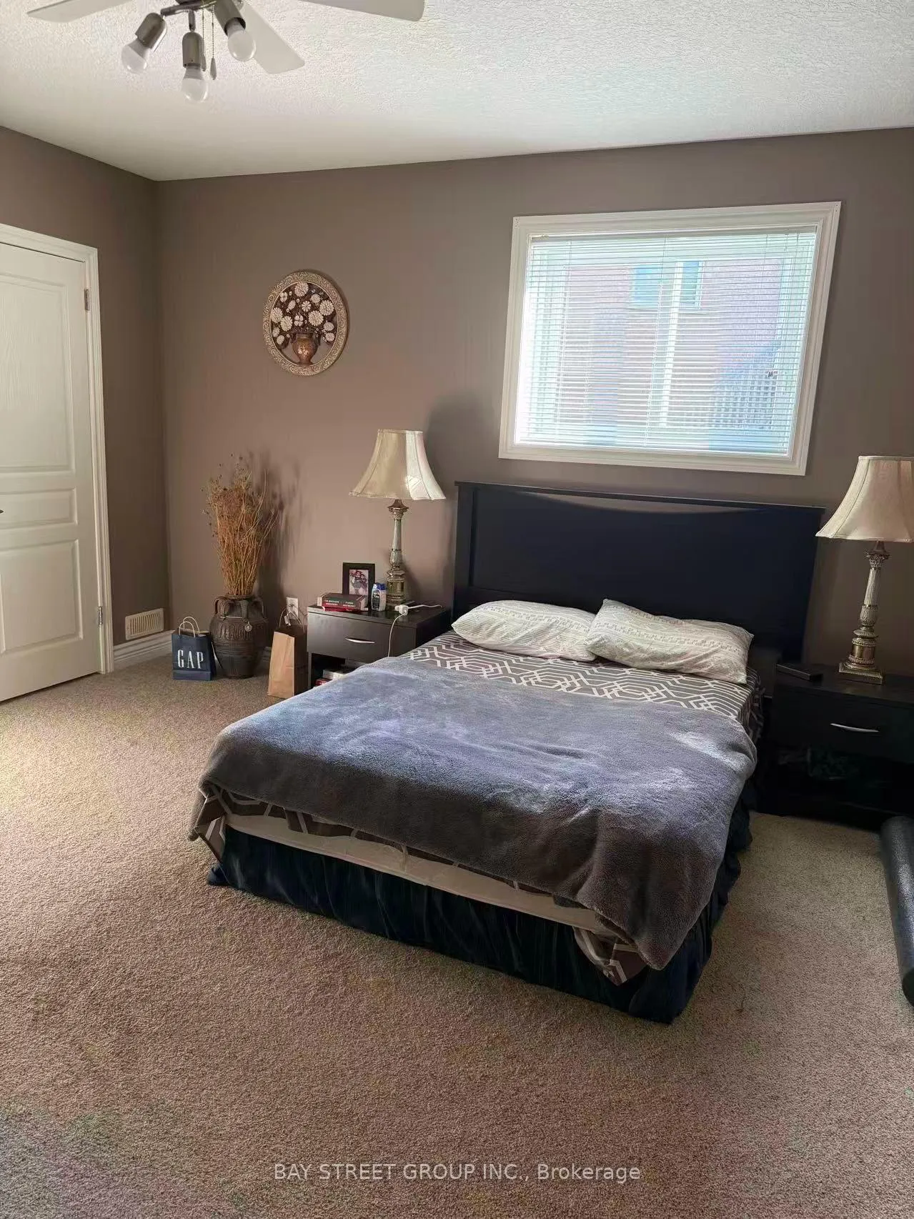 Photo 11 of 578 Springwater Drive W, Waterloo — HOMEH