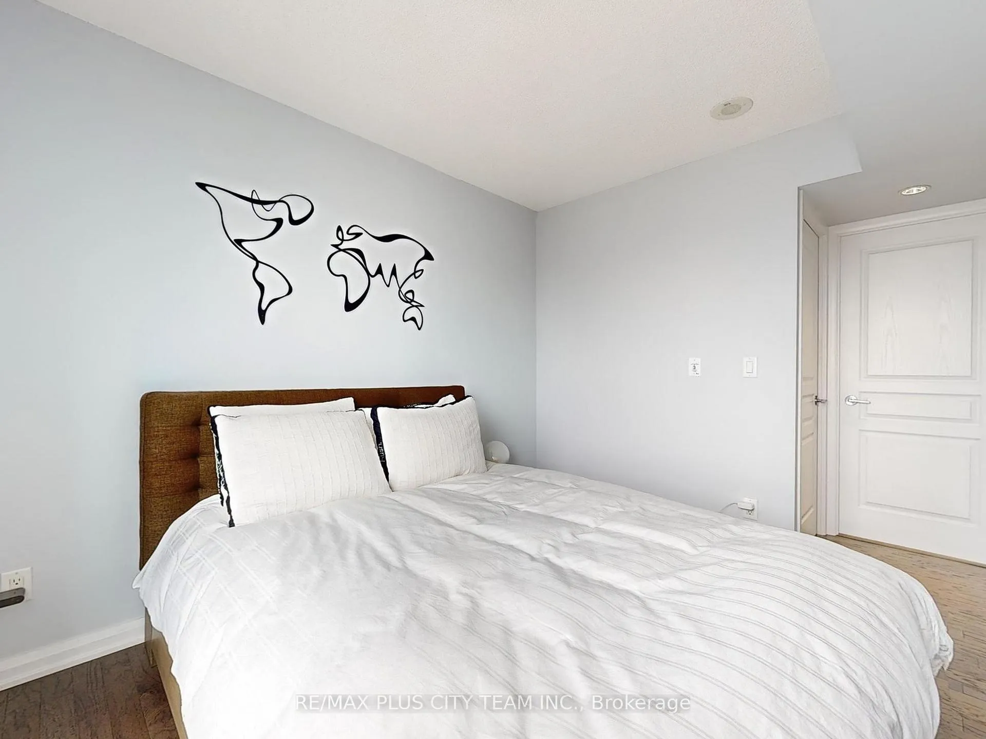Photo 12 of Unit 2904, 18 Yonge Street, Toronto, Waterfront Communities — HOMEH