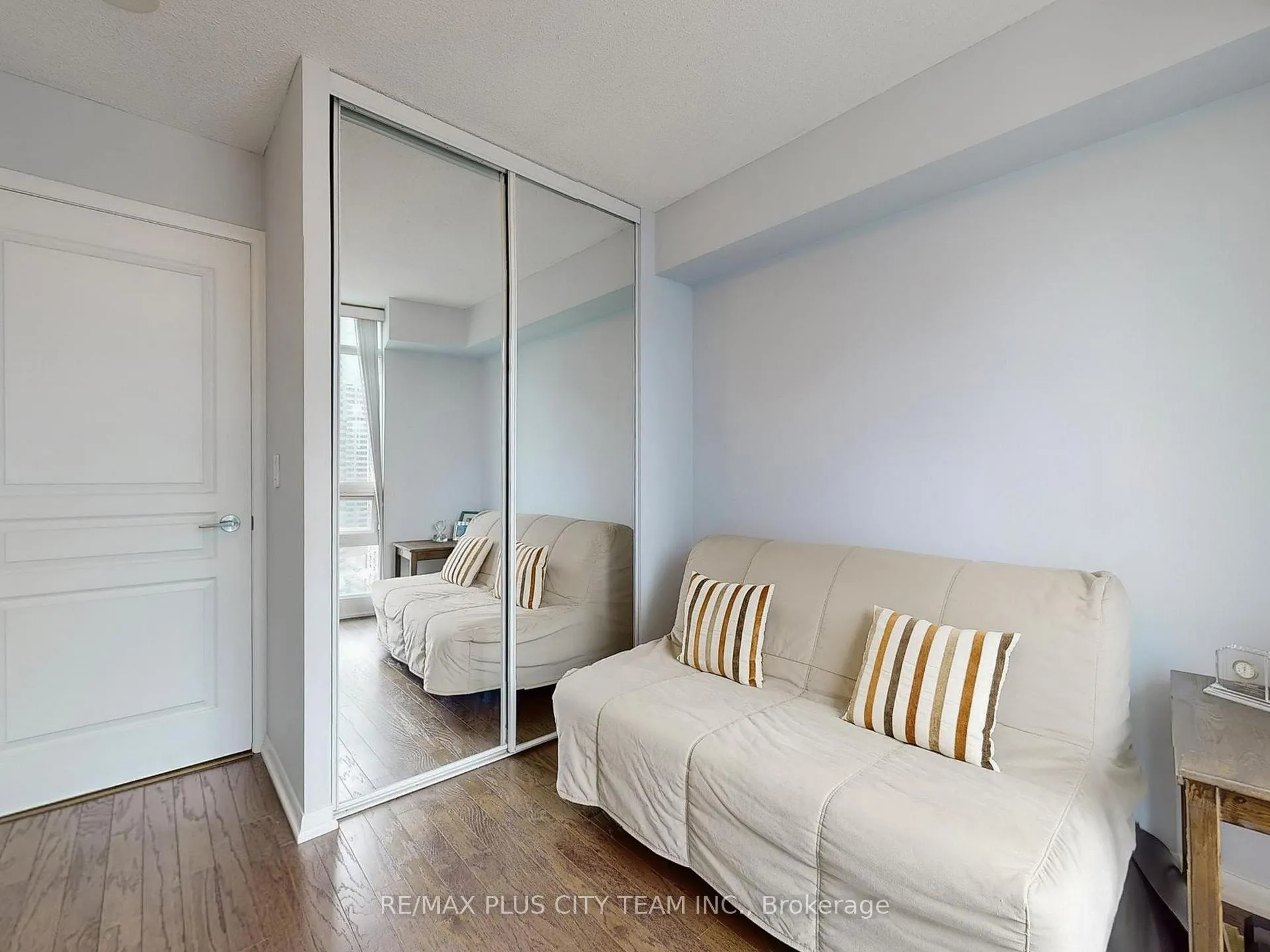 Photo 16 of Unit 2904, 18 Yonge Street, Toronto, Waterfront Communities — HOMEH