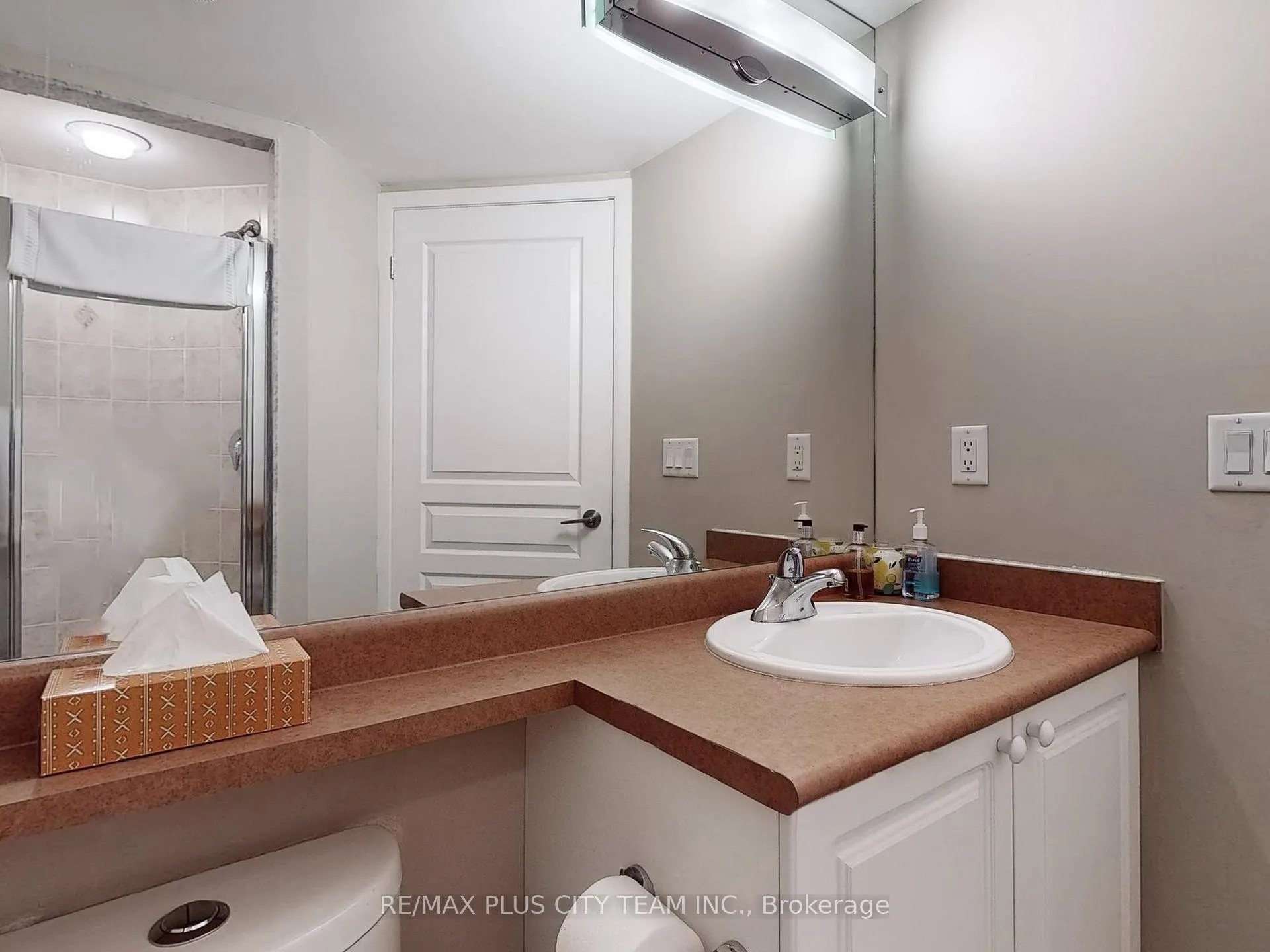 Photo 18 of Unit 2904, 18 Yonge Street, Toronto, Waterfront Communities — HOMEH