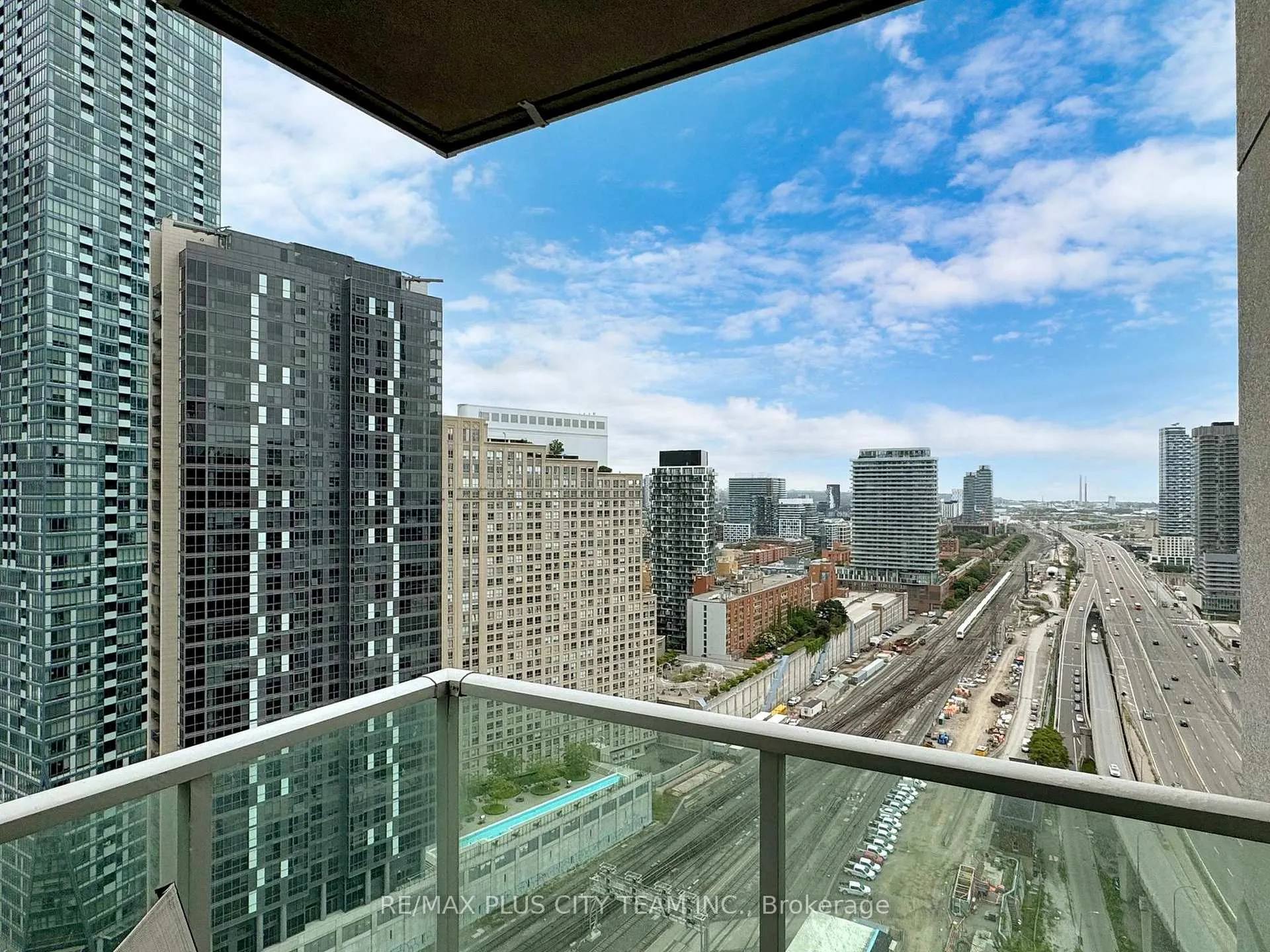 Photo 21 of Unit 2904, 18 Yonge Street, Toronto, Waterfront Communities — HOMEH