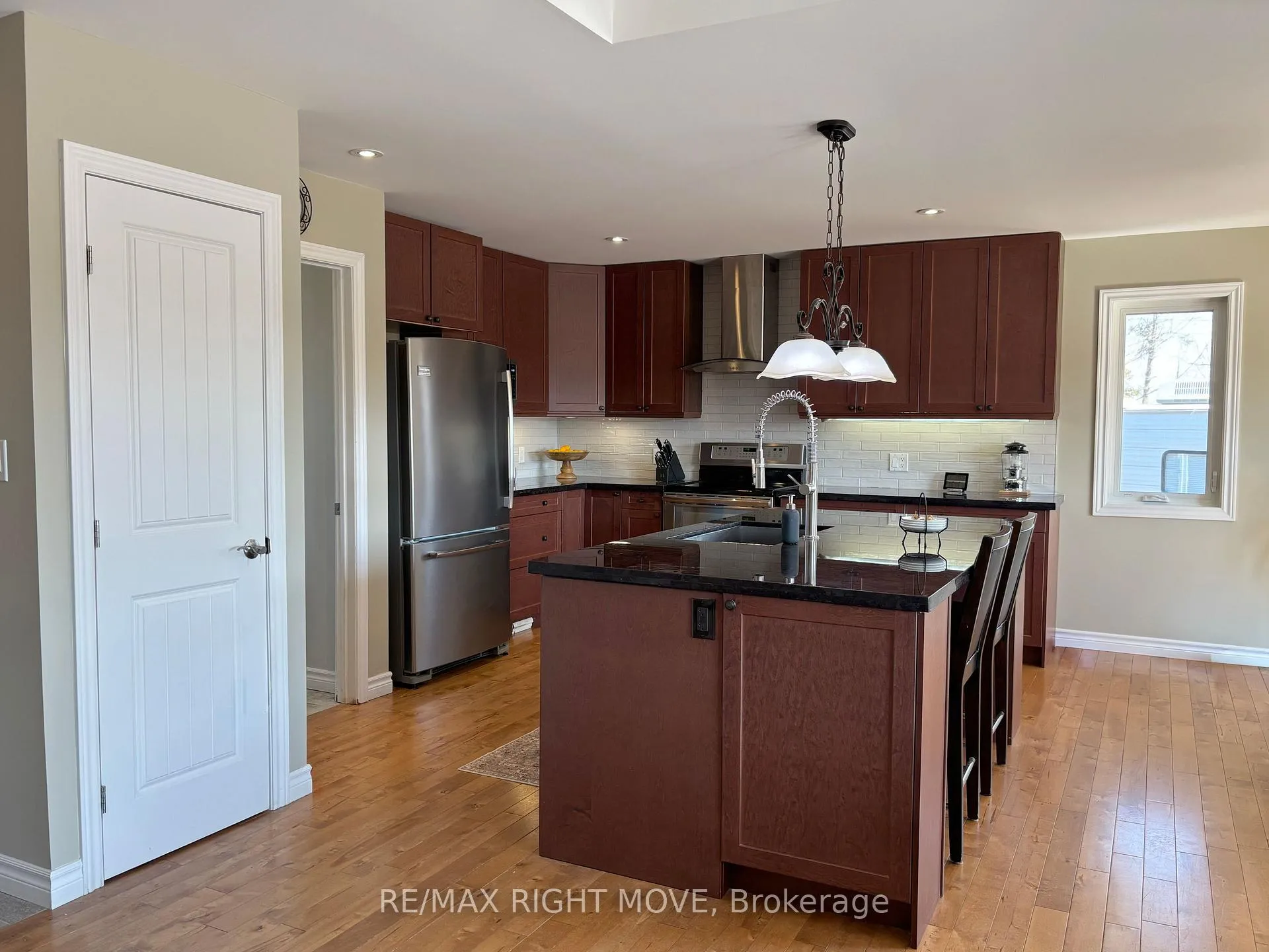 Photo 6 of 1499 15/16 Side Road E, Oro-Medonte, Rural Oro-Medonte — HOMEH