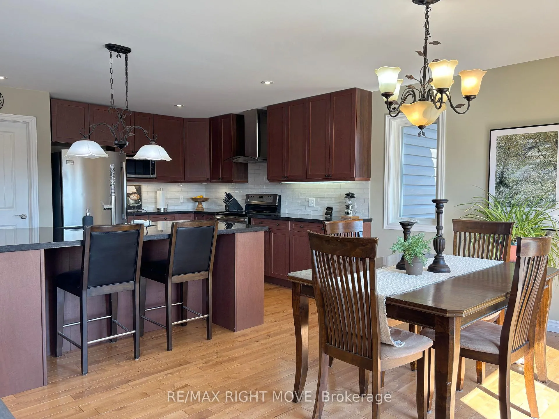Photo 10 of 1499 15/16 Side Road E, Oro-Medonte, Rural Oro-Medonte — HOMEH