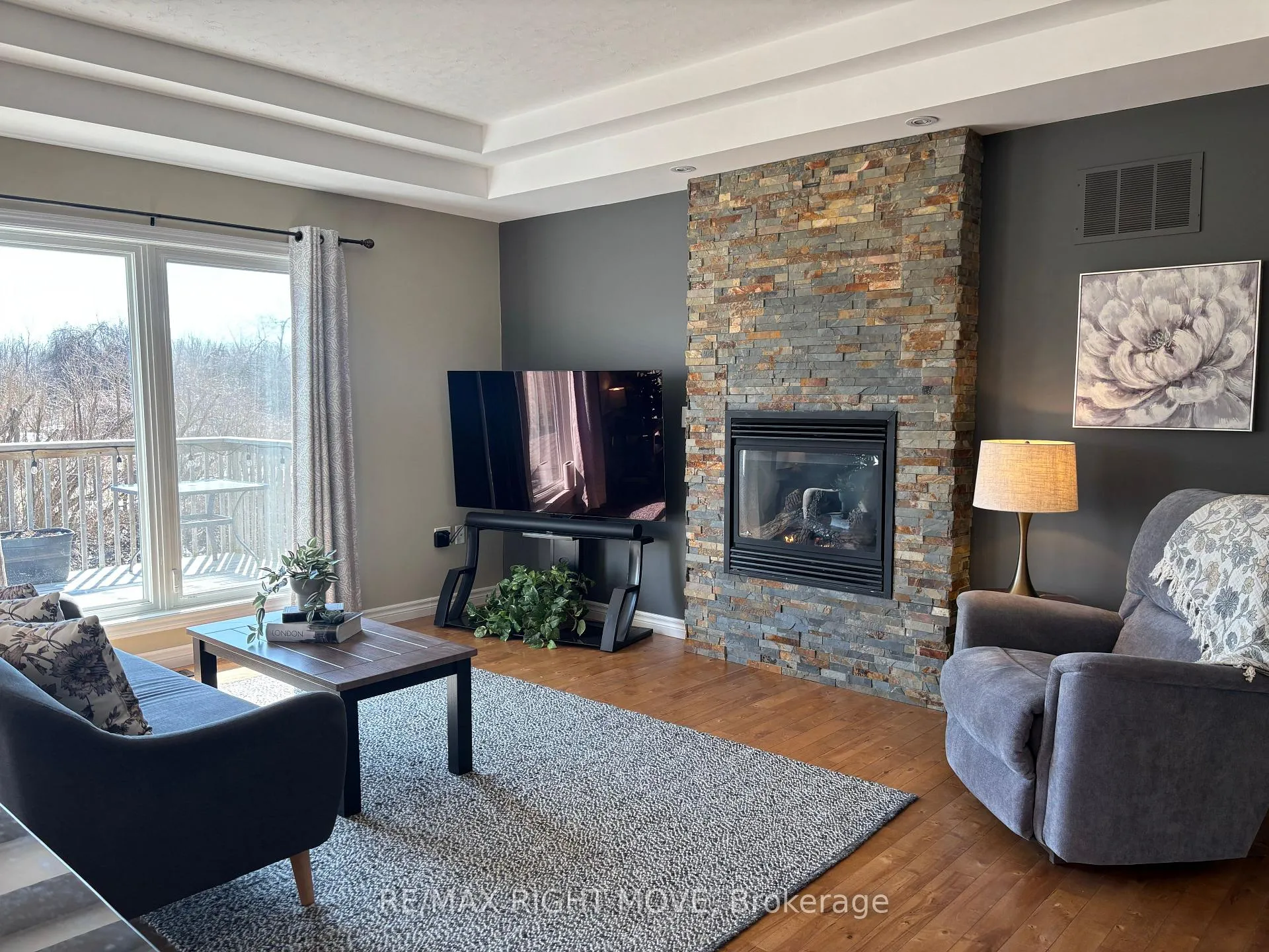 Photo 13 of 1499 15/16 Side Road E, Oro-Medonte, Rural Oro-Medonte — HOMEH