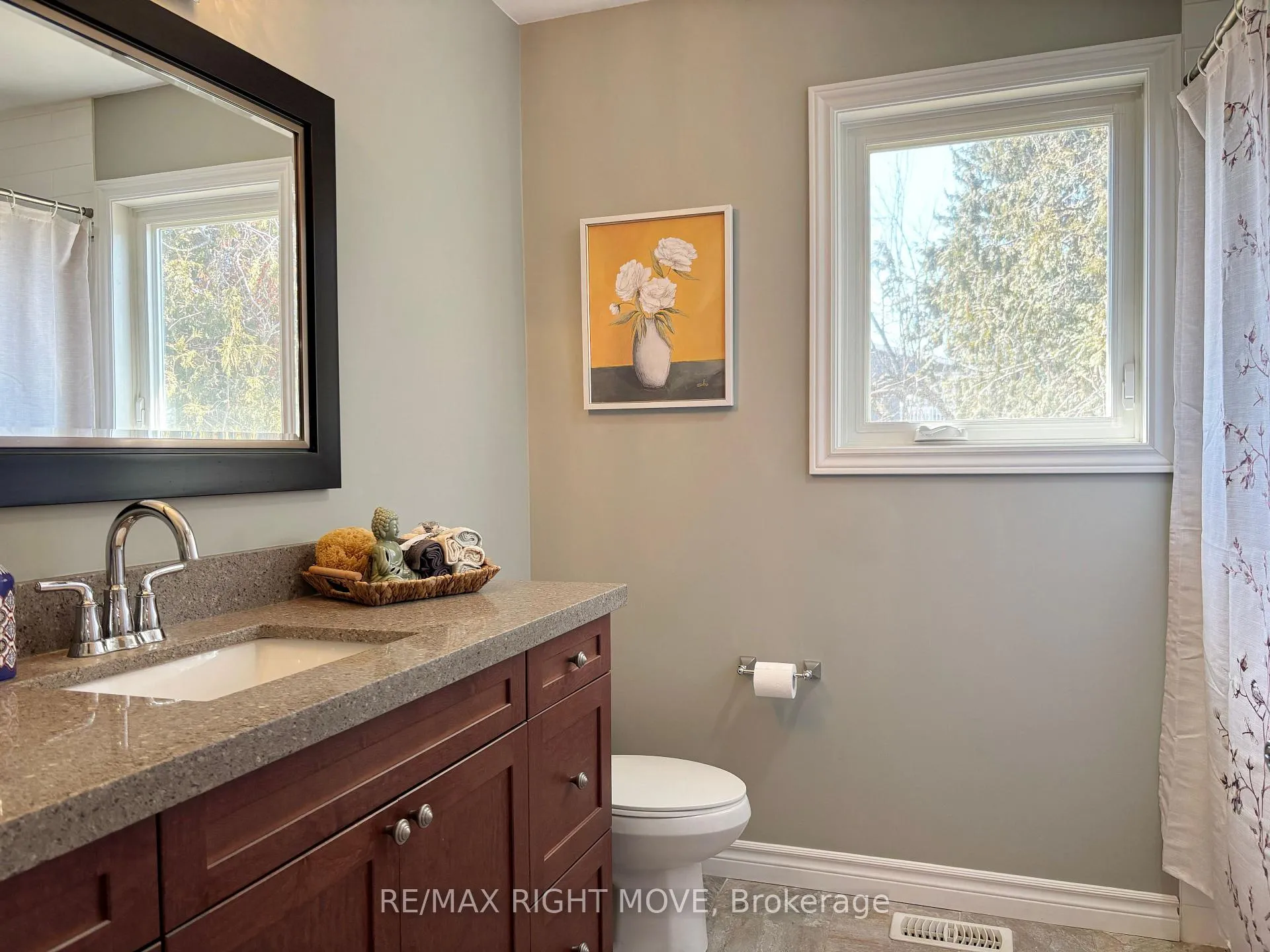 Photo 14 of 1499 15/16 Side Road E, Oro-Medonte, Rural Oro-Medonte — HOMEH