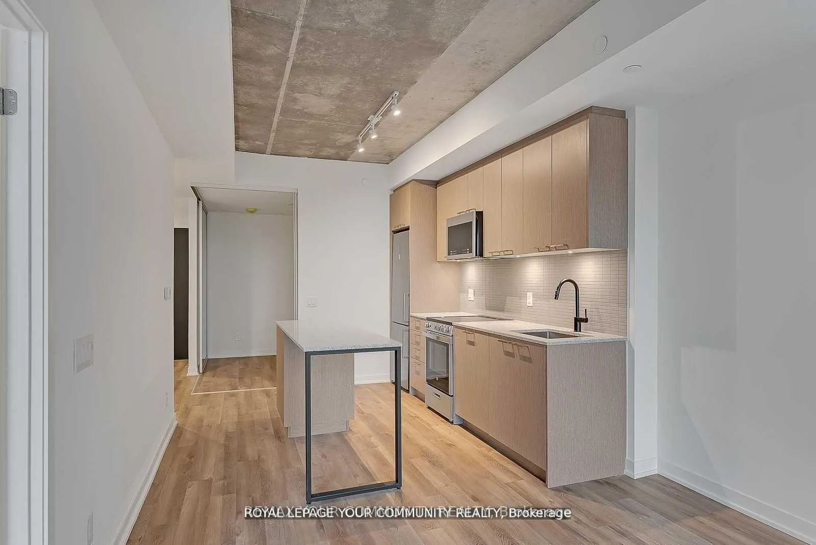 Photo 10 of Unit 415, 1808 St.Clair Avenue W, Toronto, Weston-Pellam Park — HOMEH