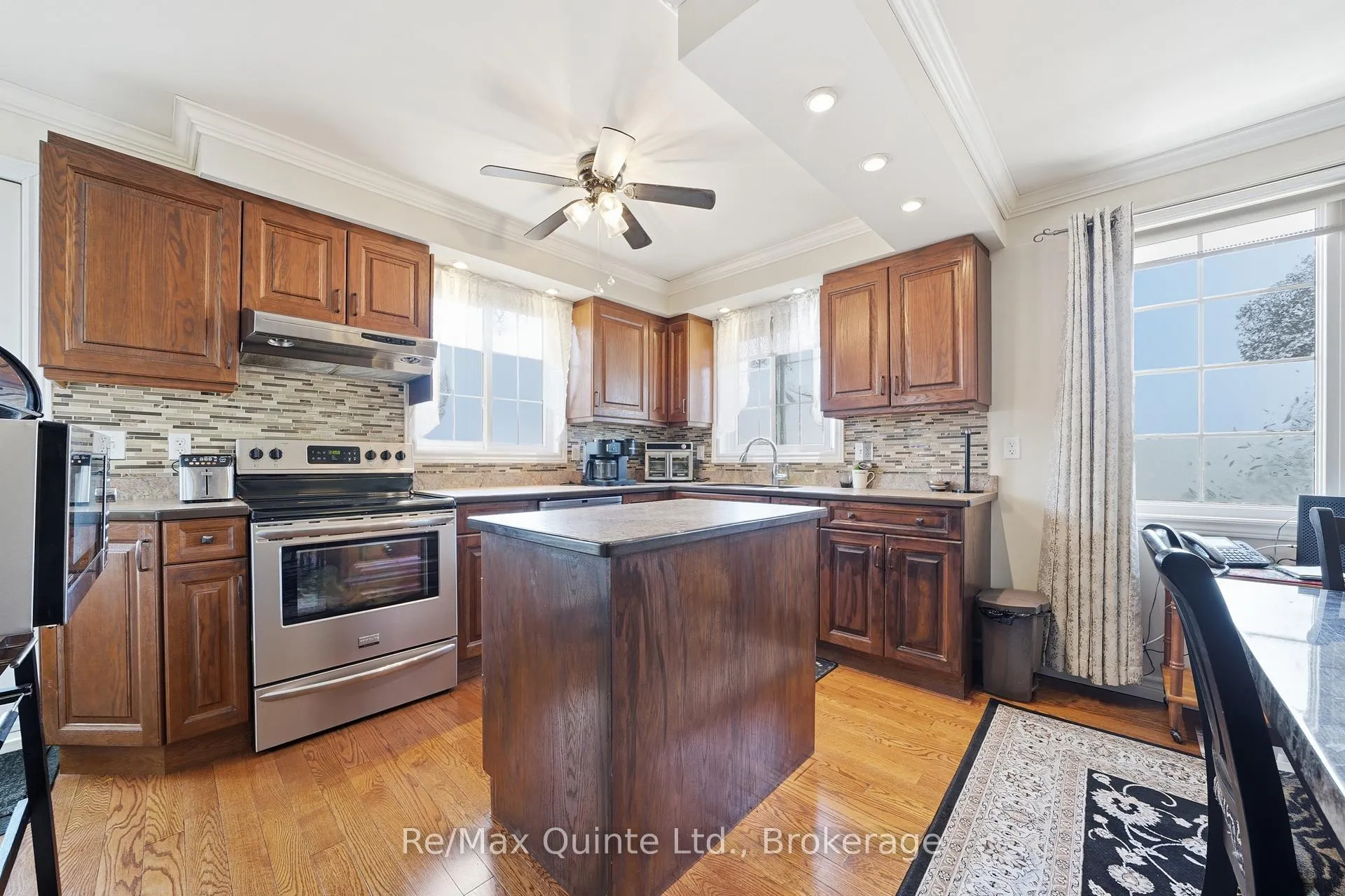 Photo 4 of 20 Ferry Street, Quinte West, Trenton Ward — HOMEH