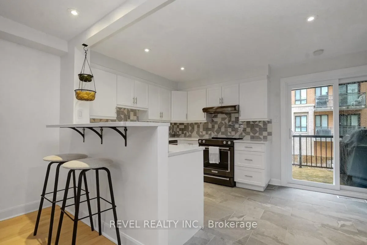 Photo 18 of 327 St Andrew Street, Ottawa, Lower Town — HOMEH