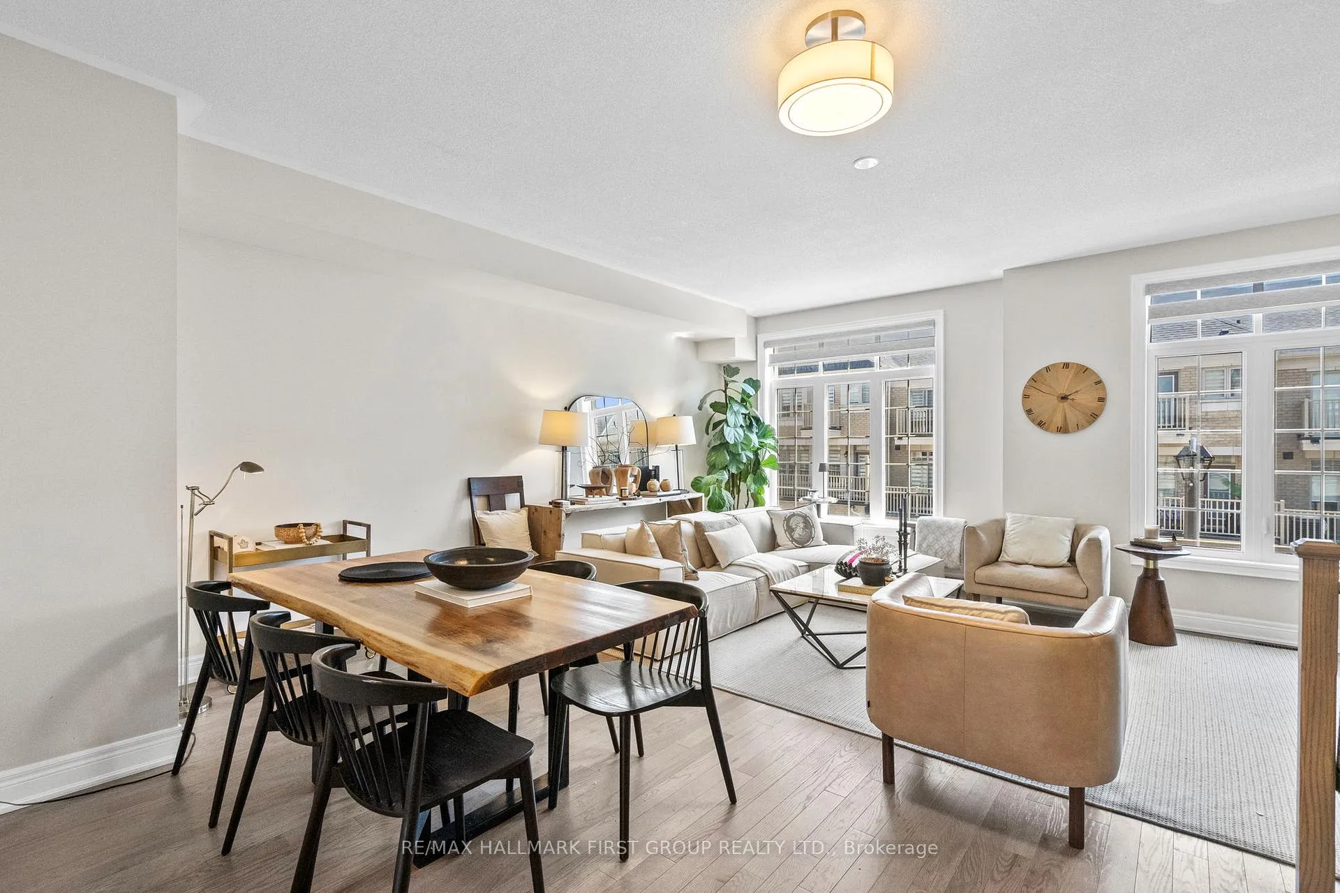 Photo 9 of 22 Phillipsen Way, Markham, Cedarwood — HOMEH