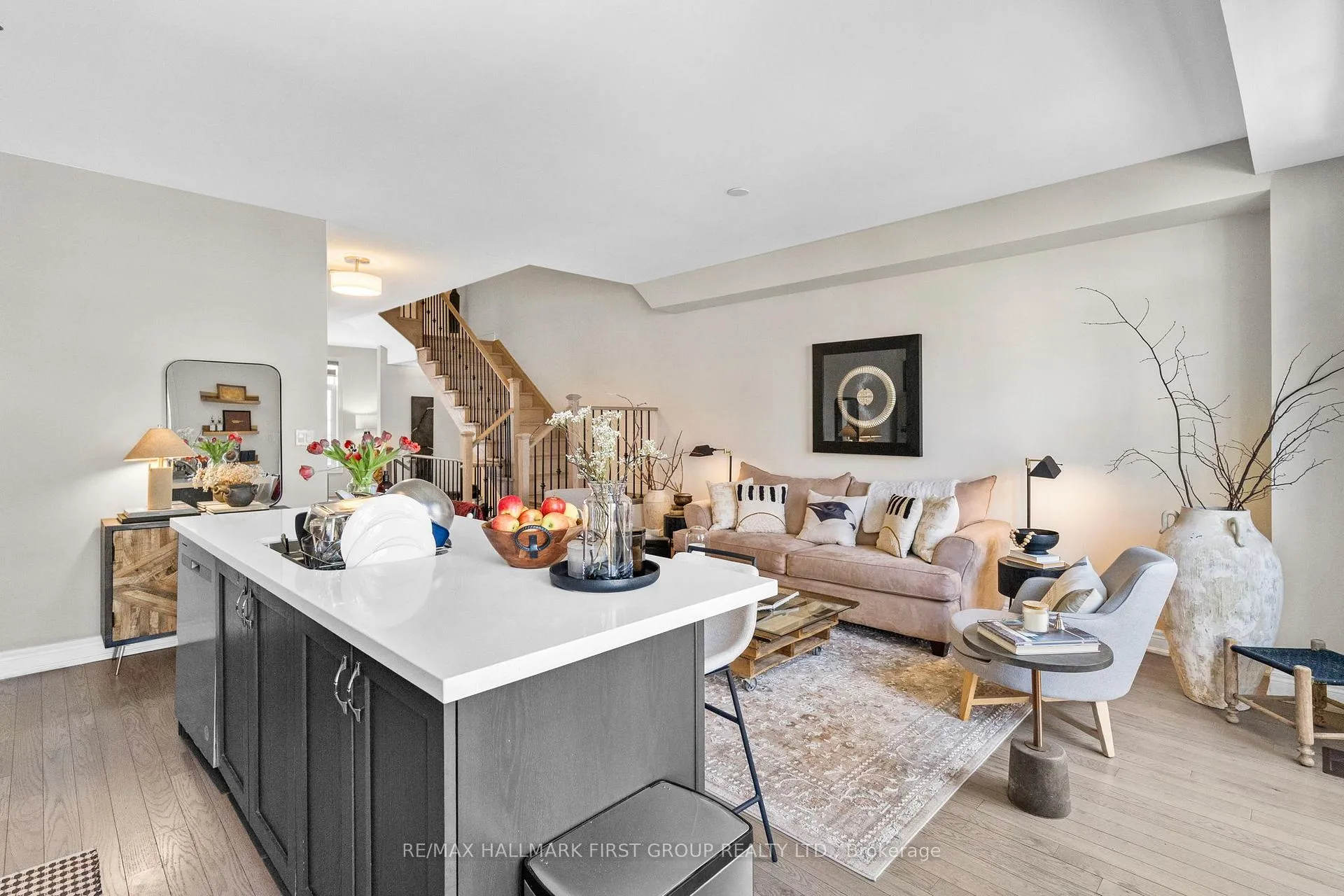 Photo 16 of 22 Phillipsen Way, Markham, Cedarwood — HOMEH