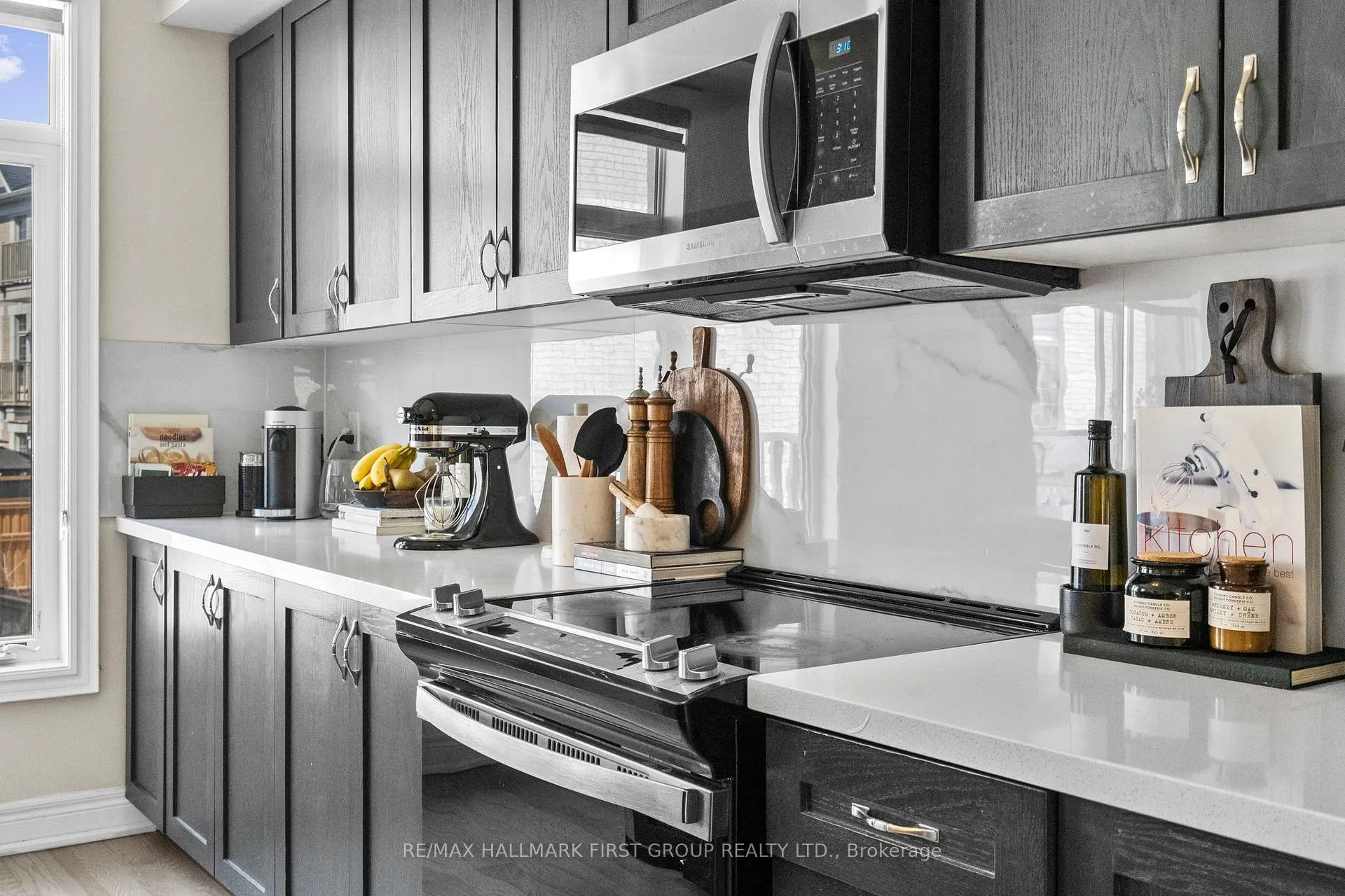 Photo 17 of 22 Phillipsen Way, Markham, Cedarwood — HOMEH