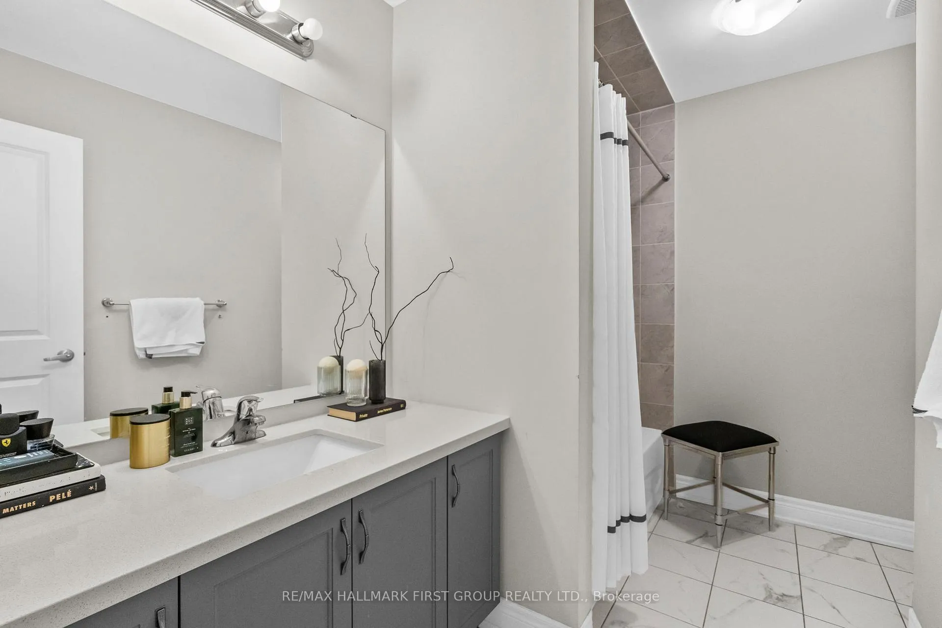 Photo 33 of 22 Phillipsen Way, Markham, Cedarwood — HOMEH