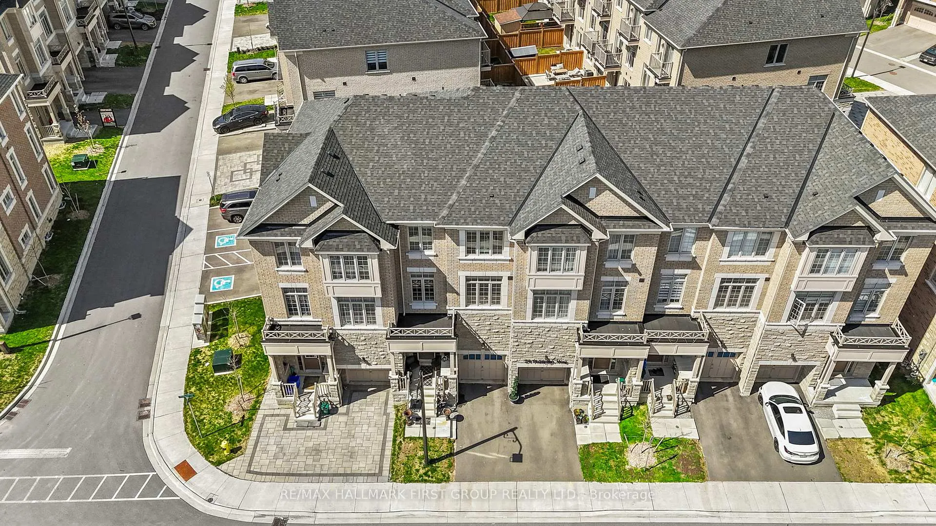 Photo 37 of 22 Phillipsen Way, Markham, Cedarwood — HOMEH