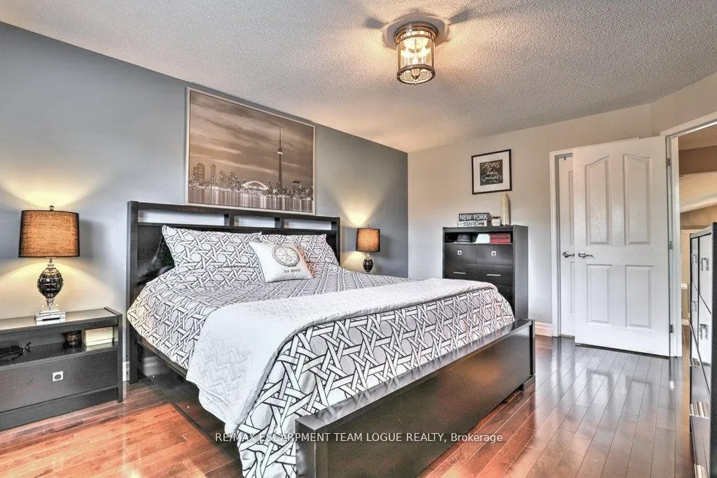 Photo 15 of 4191 Bianca Forest Drive, Burlington, Tansley — HOMEH