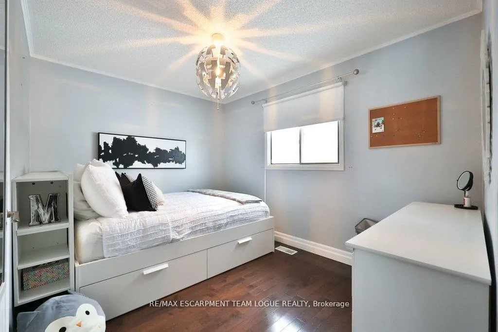 Photo 16 of 4191 Bianca Forest Drive, Burlington, Tansley — HOMEH
