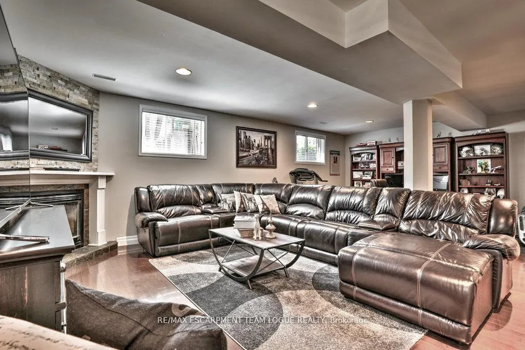 Photo 23 of 4191 Bianca Forest Drive, Burlington, Tansley — HOMEH