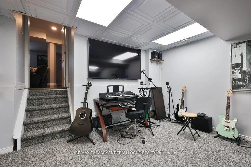 Photo 26 of 4191 Bianca Forest Drive, Burlington, Tansley — HOMEH