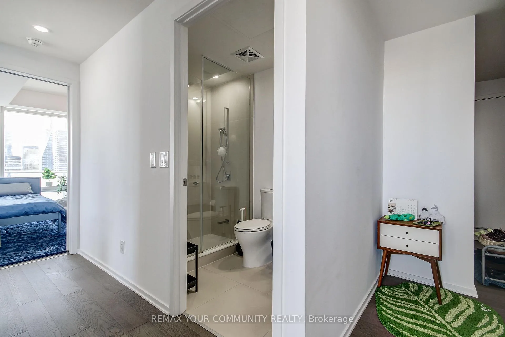 Photo 14 of Unit 2504, 1 Bloor Street E, Toronto, Church-Yonge Corridor — HOMEH