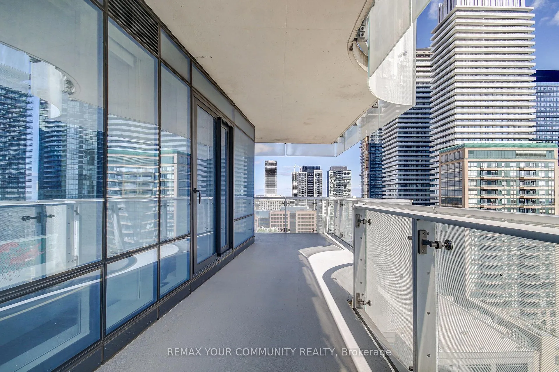 Photo 20 of Unit 2504, 1 Bloor Street E, Toronto, Church-Yonge Corridor — HOMEH