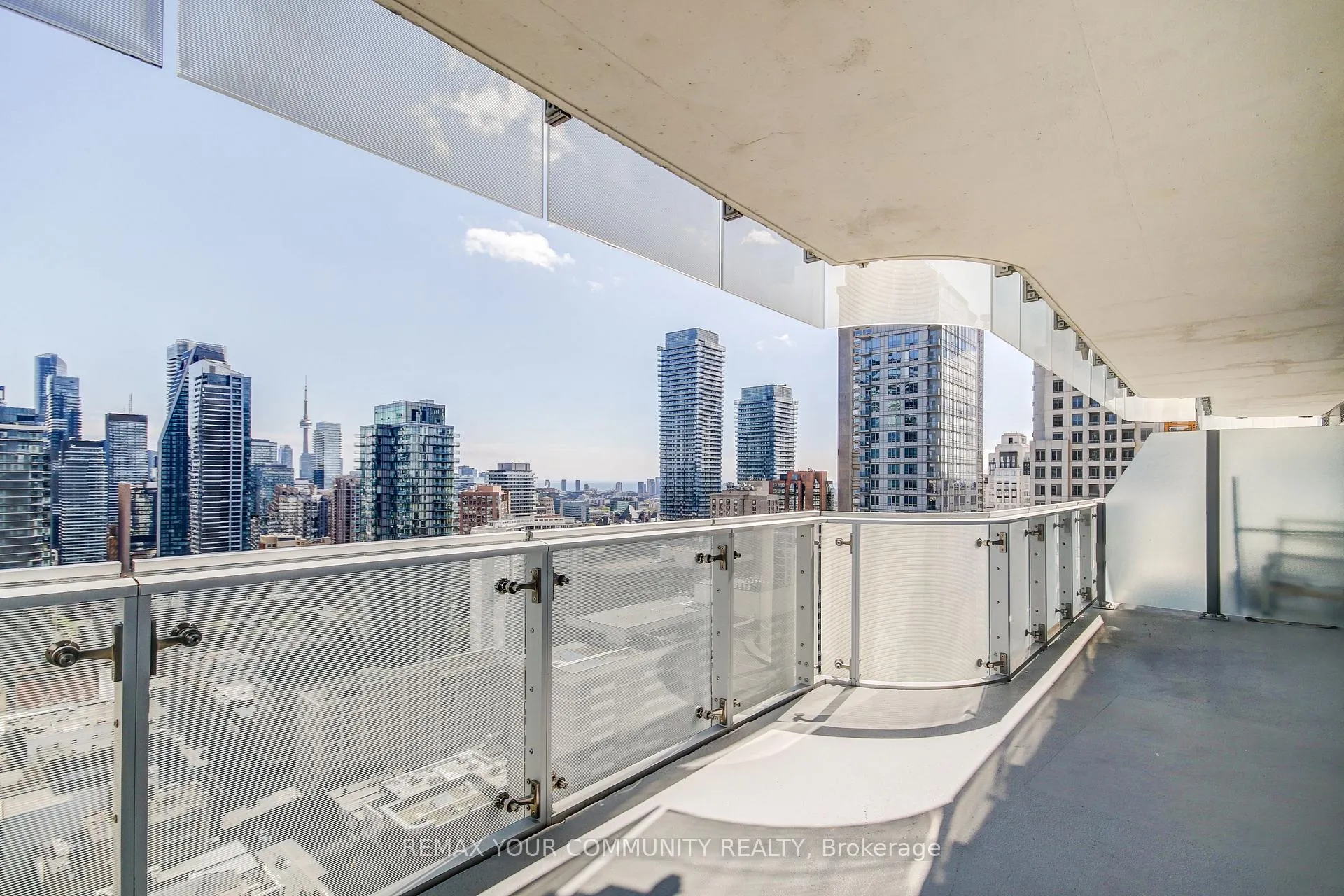 Photo 24 of Unit 2504, 1 Bloor Street E, Toronto, Church-Yonge Corridor — HOMEH